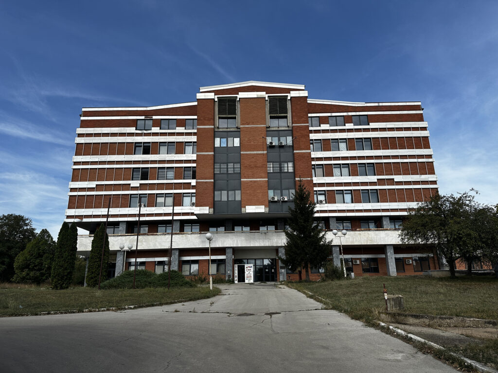 Pirot, 28. septembra 2023 -  Izjava za Tanjug načelnika Porodilišta u Pirotu dr Vladana Đurova o broju beba rođenih u proteklom periodu. Bolnica u Pirotu. FOTO TANJUG/ ALEKSANDAR ĆIRIĆ/bs