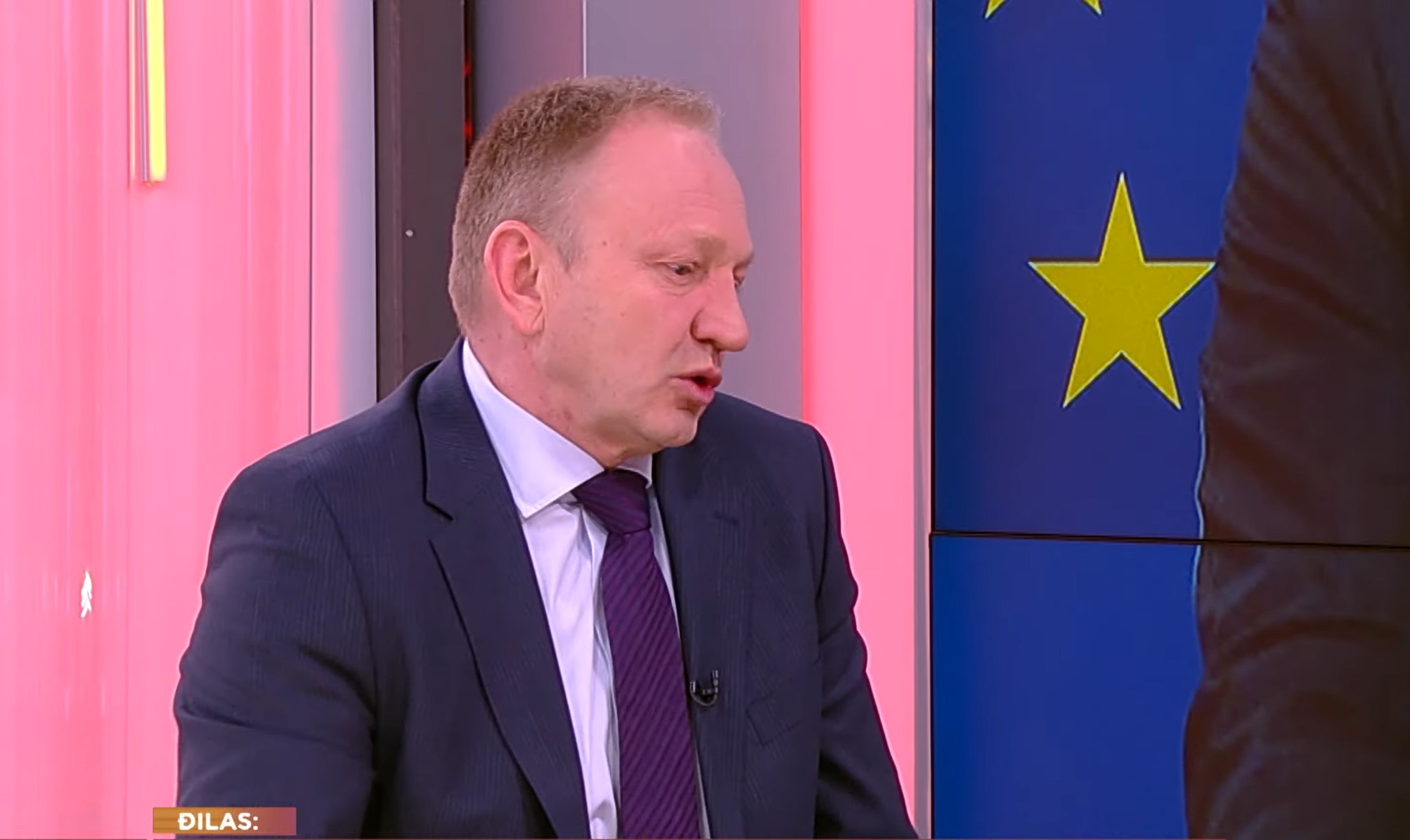 Medju nama, Među nama