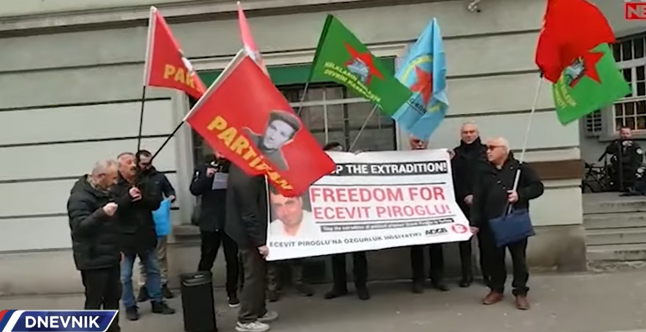 TEMA IZRUČENJE KURDA
Sud još bez odluke o izručenju Edževita Piroglua Turskoj. Na mrežama apel da bude oslobođen.