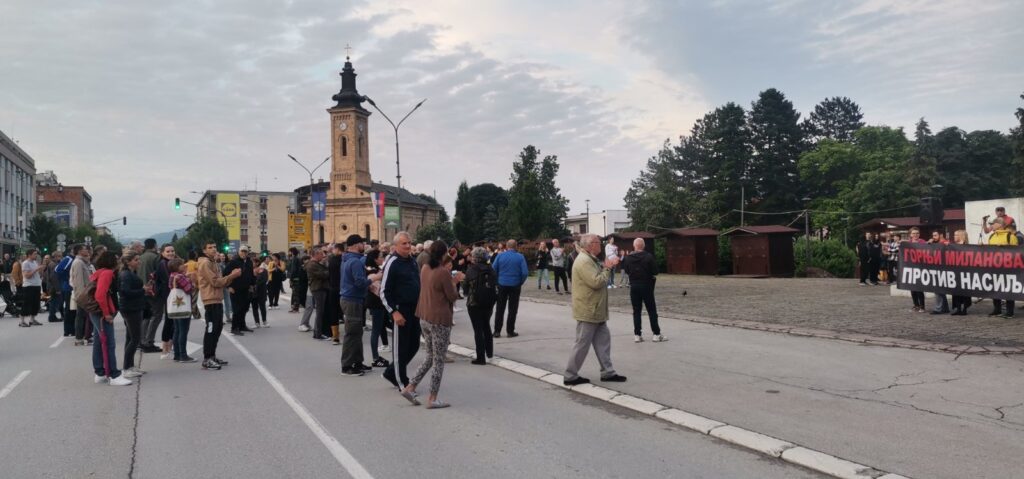1687975500-milanovac-protiv-nasilja-4-1024x479.jpg