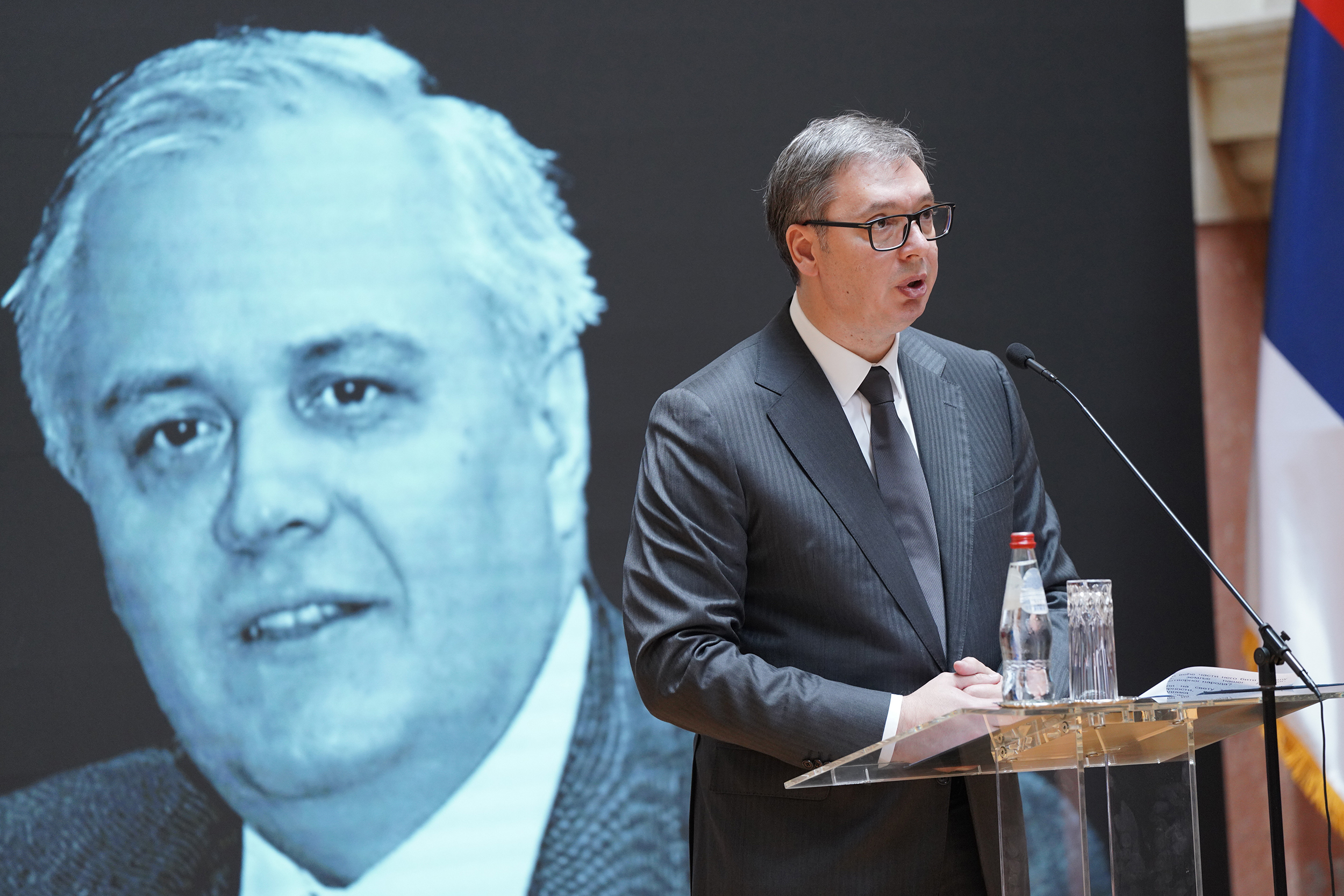 Beograd, 5. jula 2023. - Komemoracija povodom smrti bivšeg predsednika Srbije Milana Milutinovića u Domu Narodne skupštine. Na fotografiji predsednik Srbije Aleksandar Vučić. FOTO TANJUG/ STRAHINJA AĆIMOVIĆ/ bs