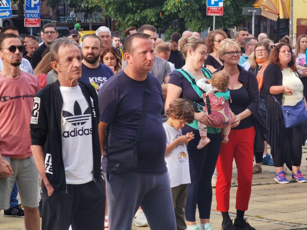1688714963-Protest-Kragujevac-2-1024x768.jpg