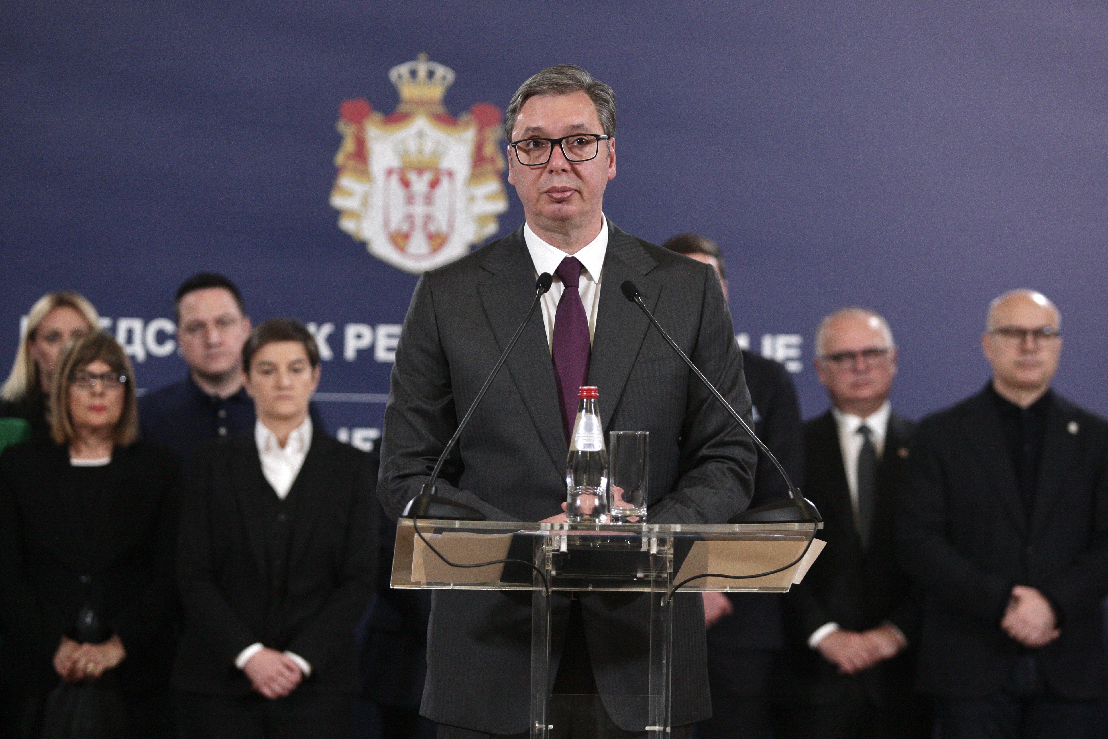 Beograd, 5. maja 2023. - Predsednik Republike Srbije Aleksandar Vuèiæ i èlanovi Vlade Republike Srbije obratili su se se danas javnosti iz zgrade Generalnog sekretarijata predsednika Republike. FOTO TANJUG/ SAVA RADOVANOVIÆ/ bg