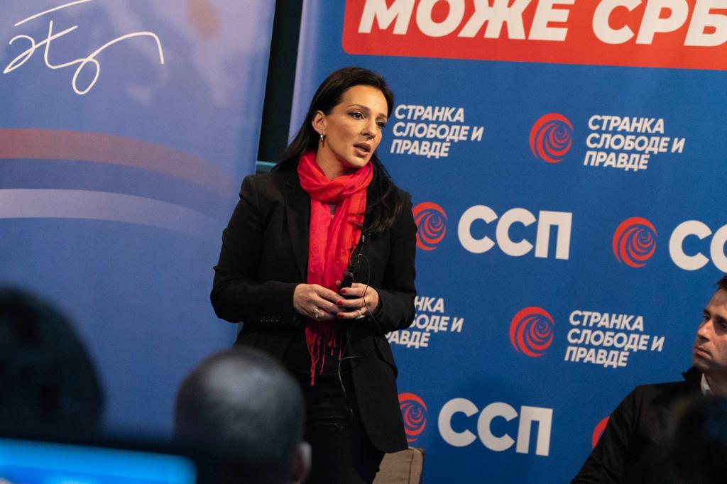 Marinika Tepic tribina