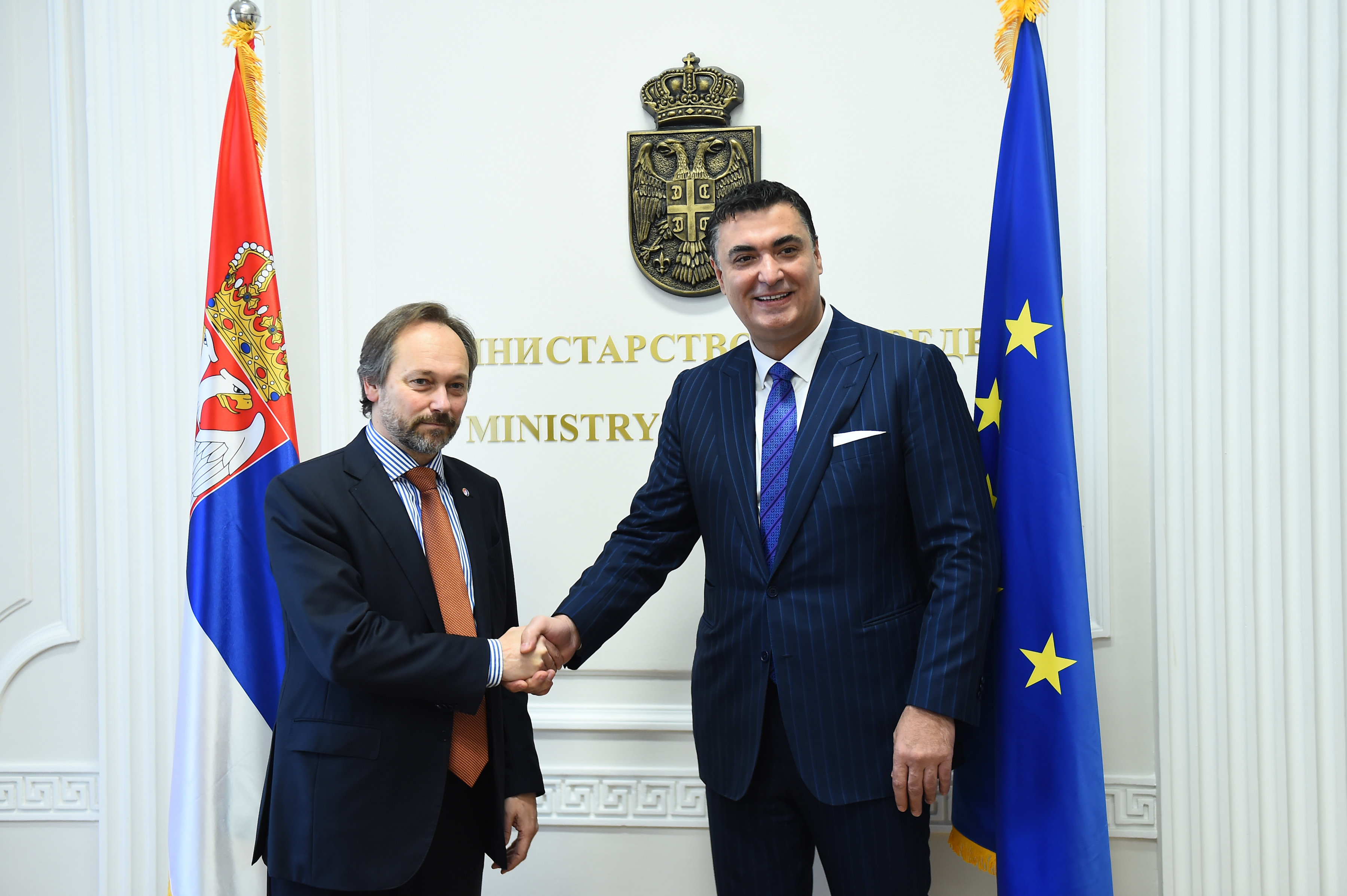 EMANUELE IOFRE, RADE BASTA