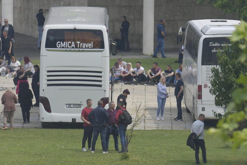 kontramiting sns autobusi palata srbije