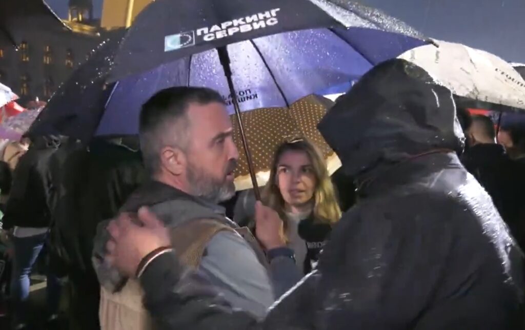 Vučićević kontramiting sns