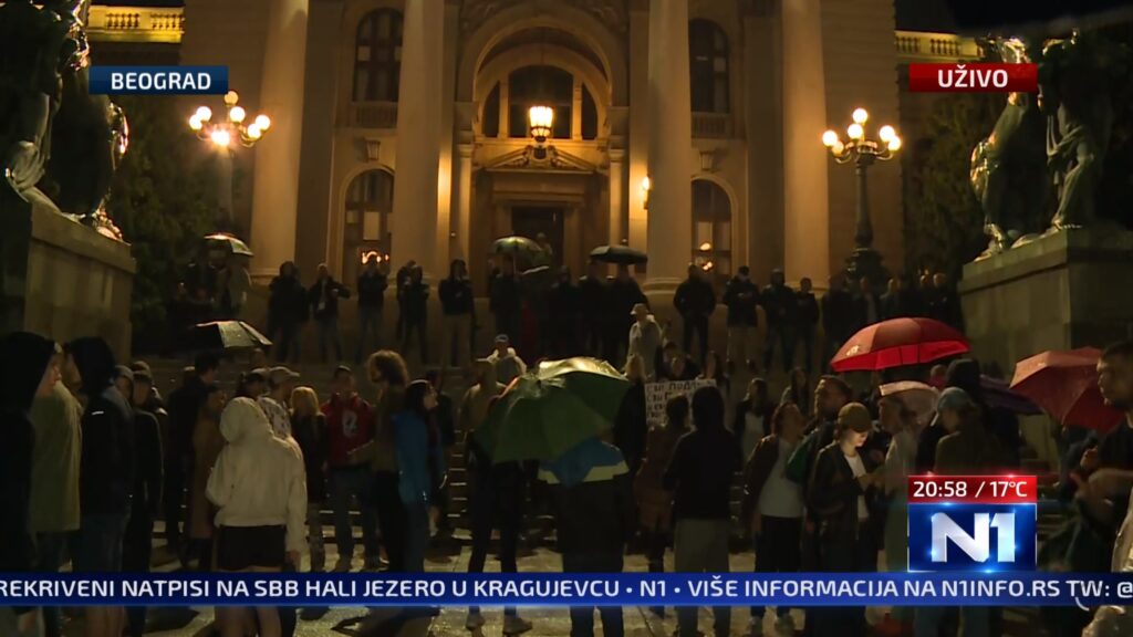 Beograd 27.05.2023. Protest protiv nasilja treci,skupstina obezbedjenje