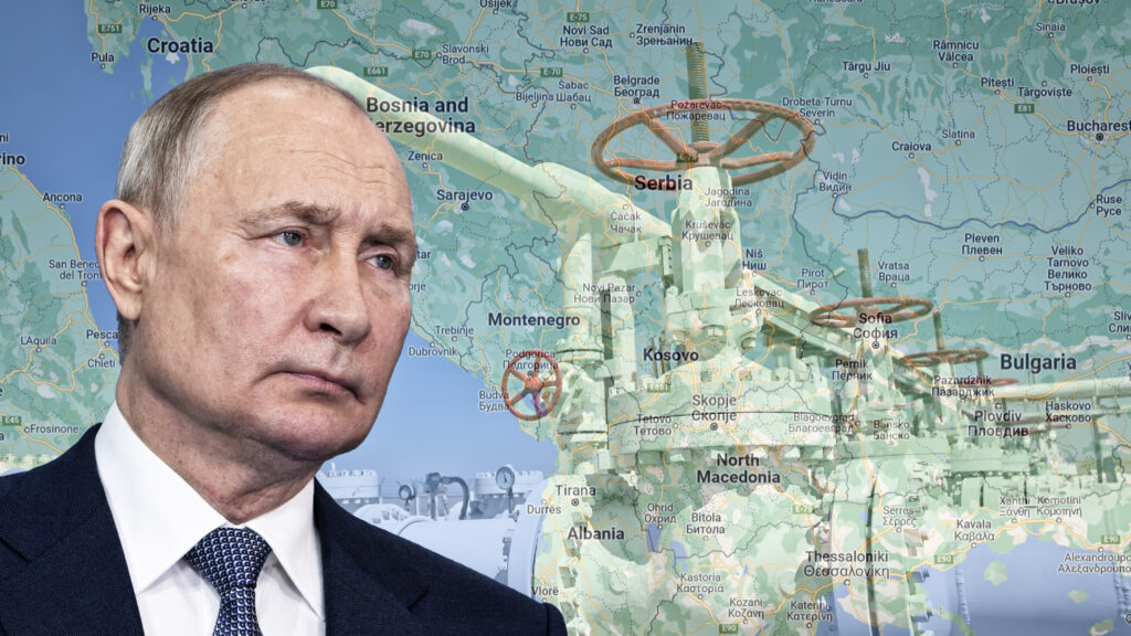 Oil and gas processing plant with pipe line valves Vladimir Putin, neki gas i šira mapa Balkana