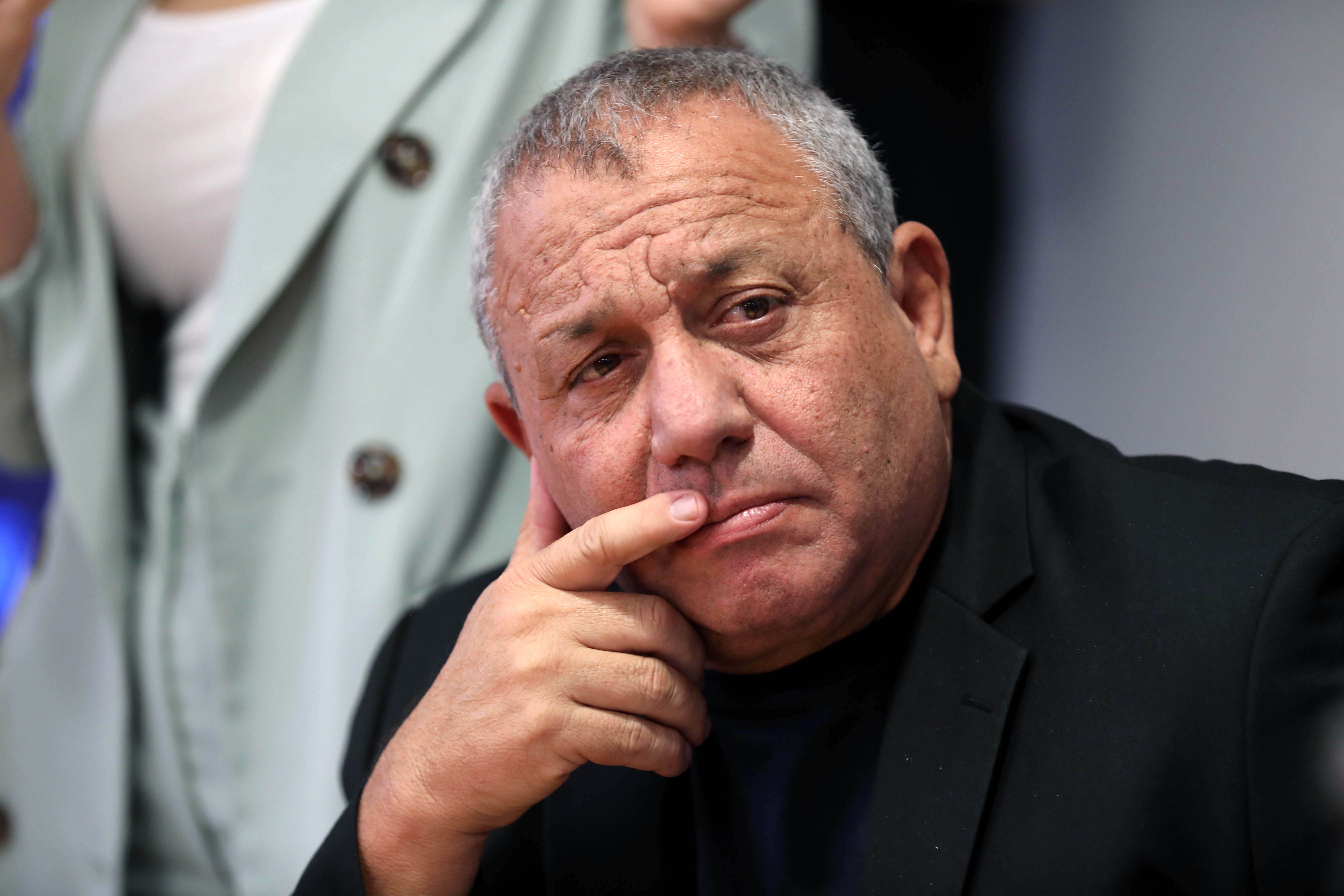epa10134630 Former Israel Defense Forces Chief of Staff Gadi Eisenkot attends a press conference at the Israel Democracy Institute in Jerusalem, Israel, 23 August 2022. Israel Legislative elections  will be held on 01 November 2022.  EPA-EFE/ABIR SULTAN