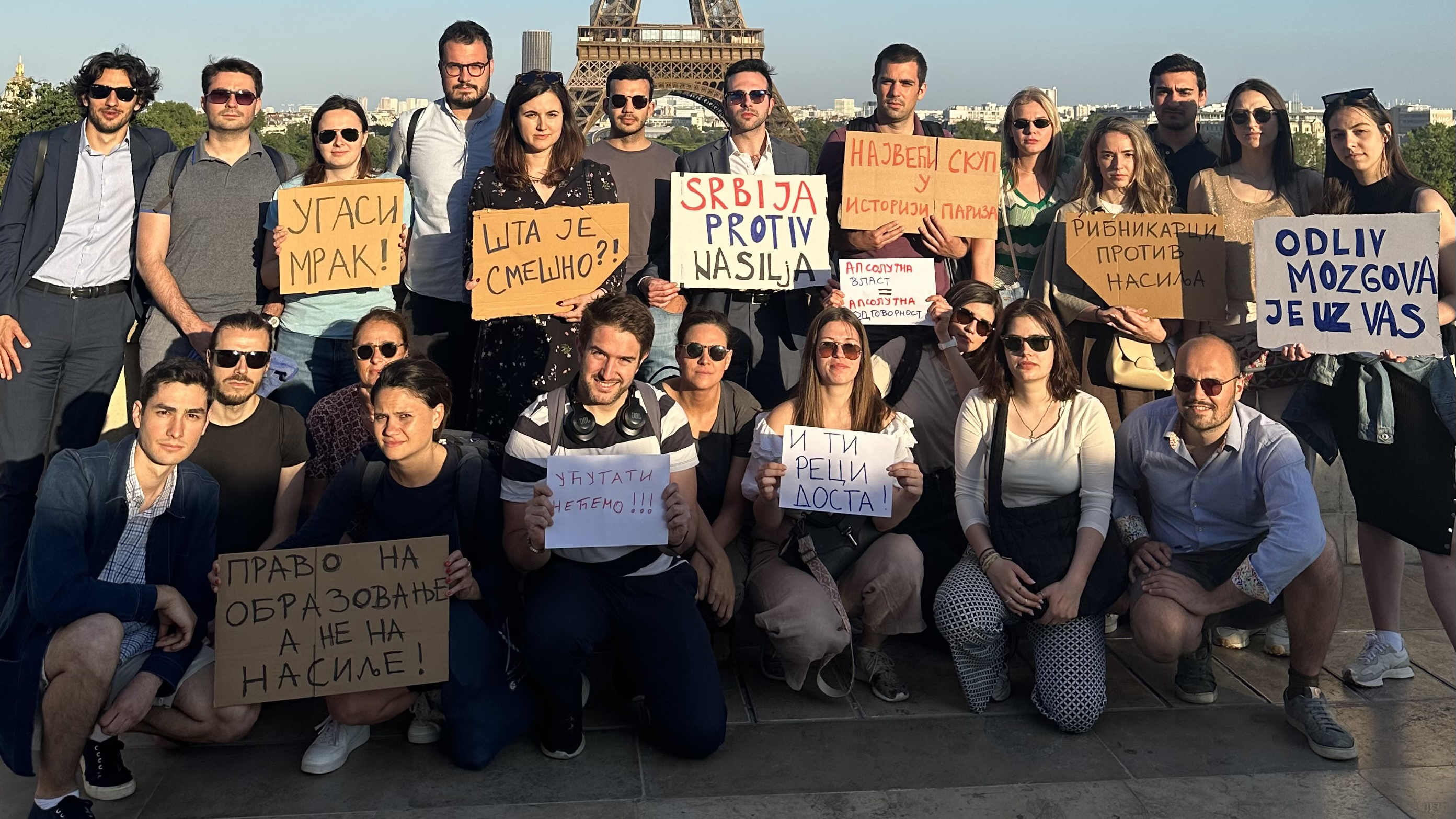 Pariz srbija protiv nasilja studenti podrska