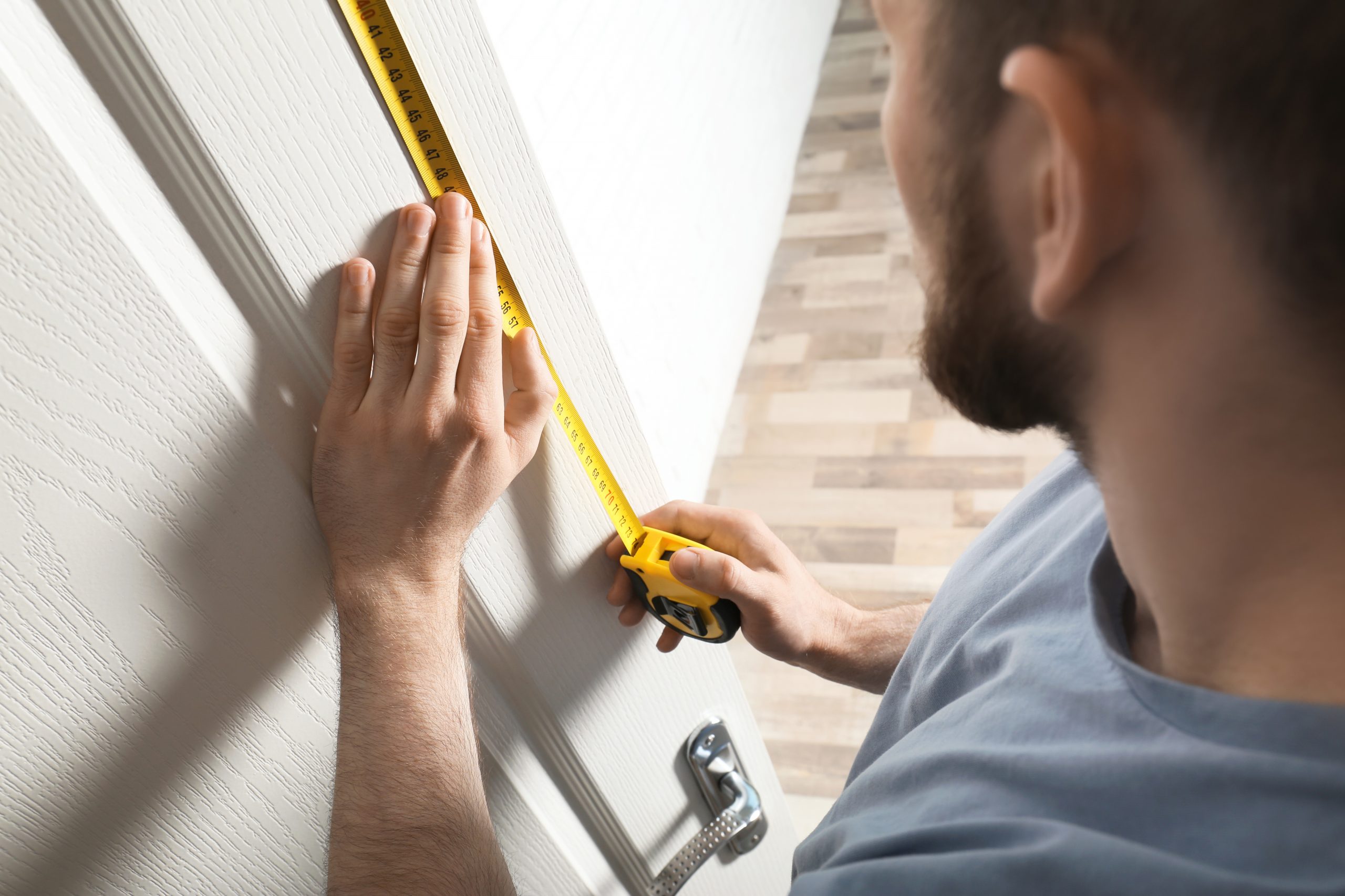Majstor, vrata, lopov, prevarant Ilustracija: Shutterstock