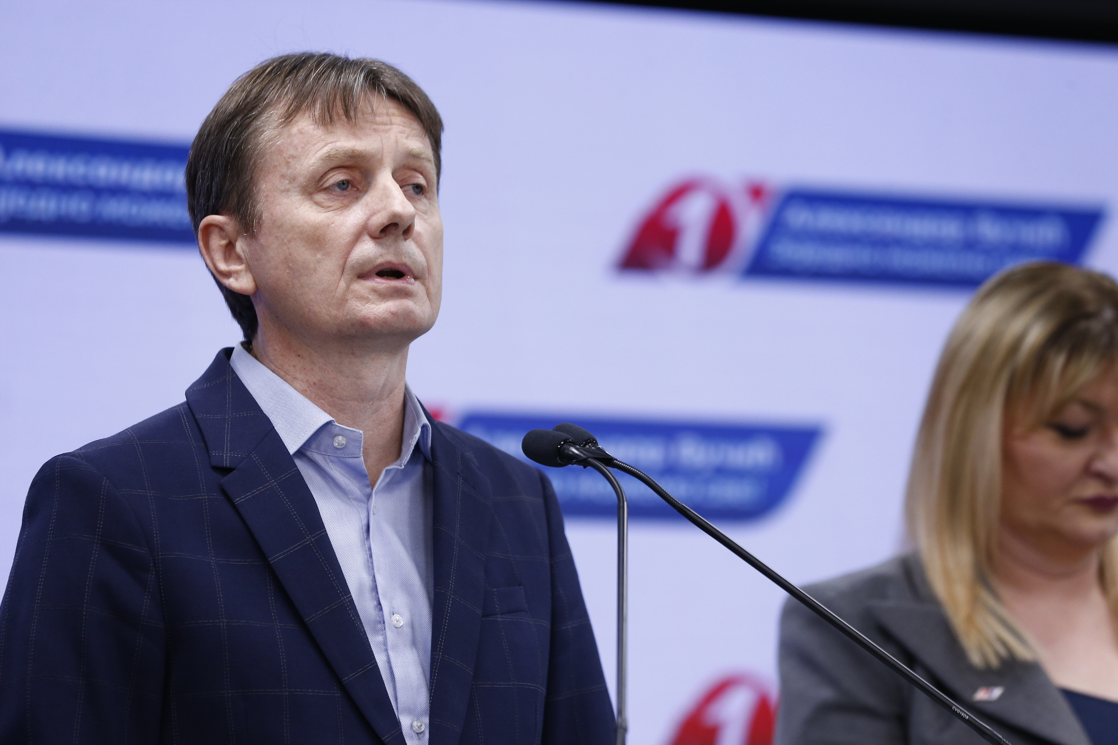 Darko Glisic, president of the Executive Committee of the Serbian Progressive Party, held a media conference at the SNS headquarters.