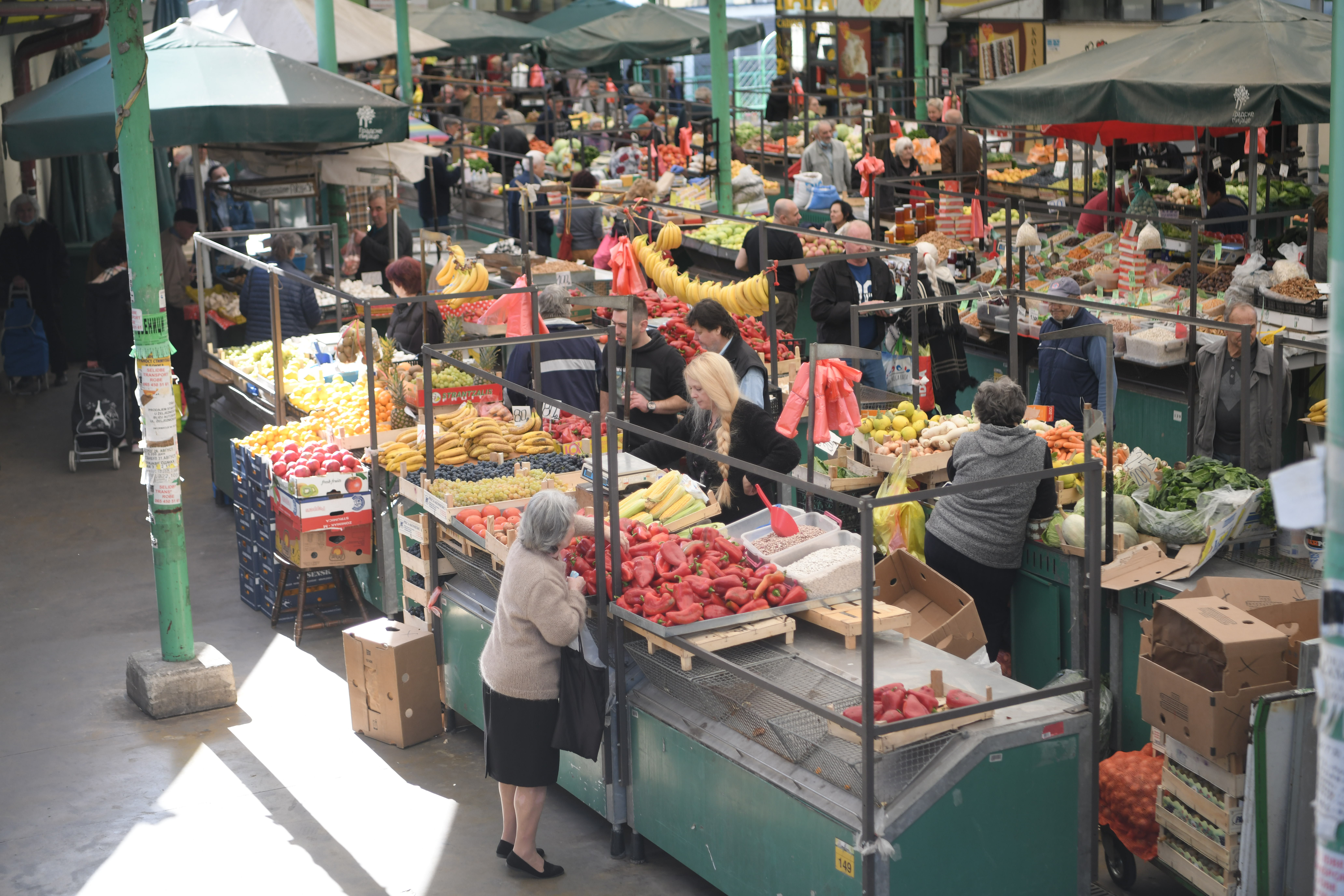 Beograd 18.10.2022. Pijaca, cene, kupovina, Zeleni Venac Foto: Dragan Mujan/Nova.rs