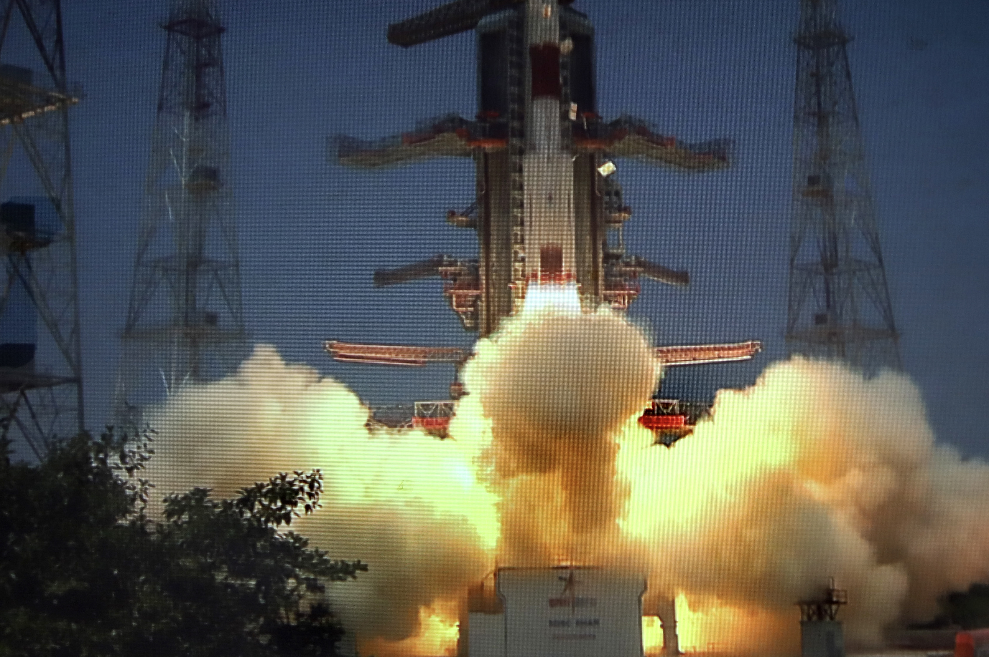 India's ISRO launches first mission dedicated to studying the Sun