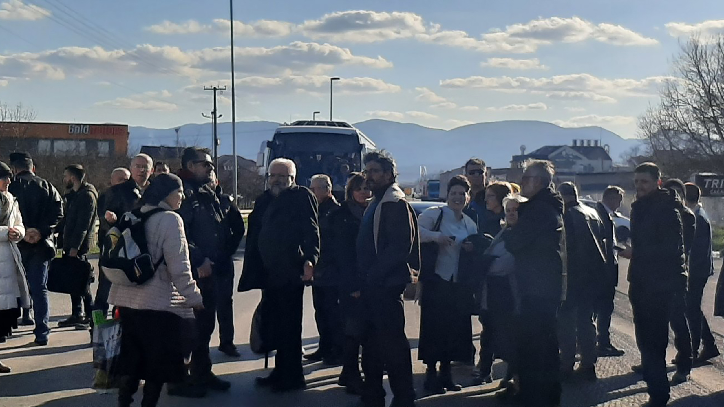 IMG-8d79929d834ce8540da55bd9a71819f8-V copy