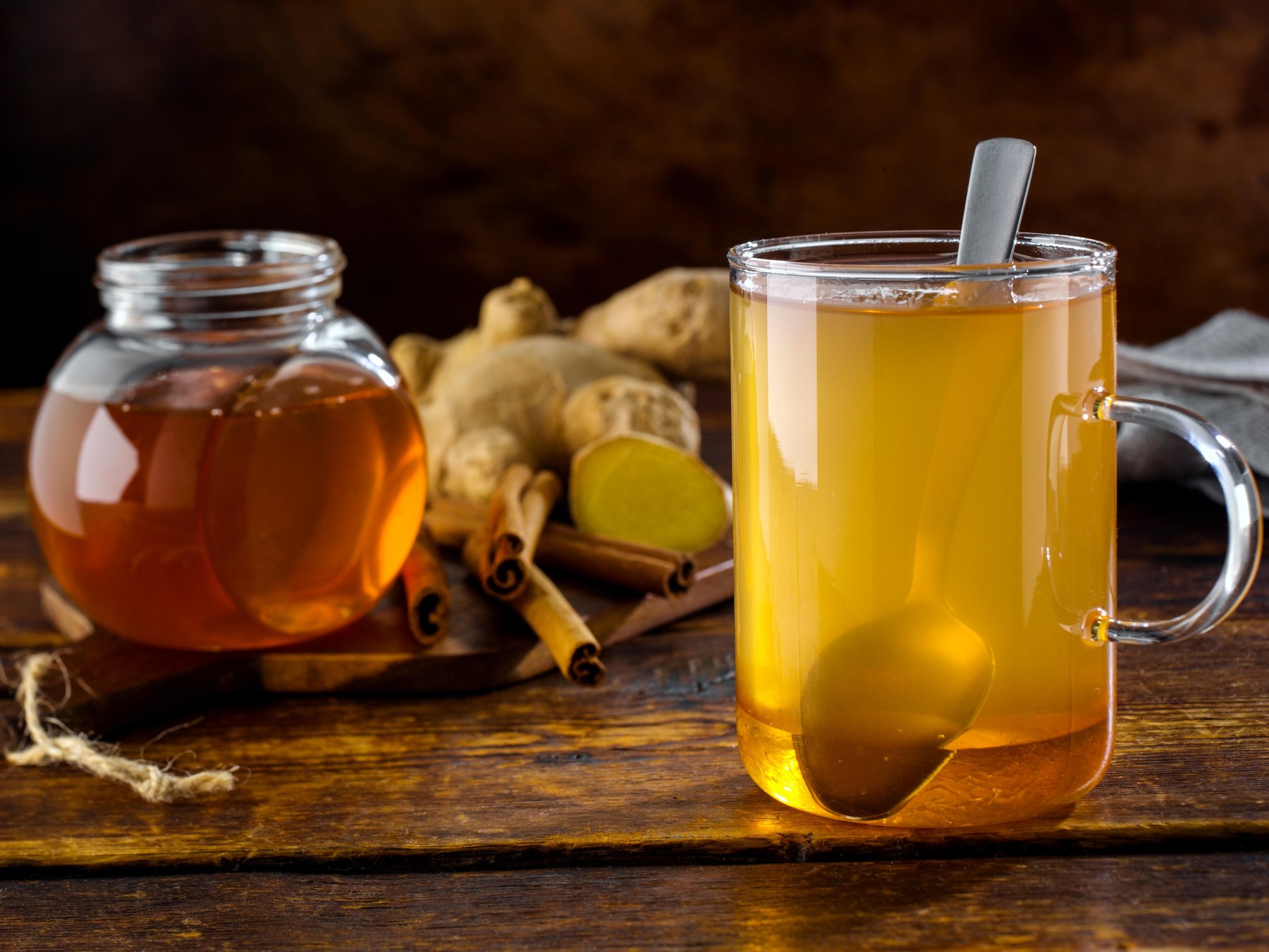 hot ginger tea beverage an individual portion in a glass mug,Image: 271469945, License: Rights-managed, Restrictions: , Model Release: no, Credit line: Tim Hill / Alamy / Alamy / Profimedia