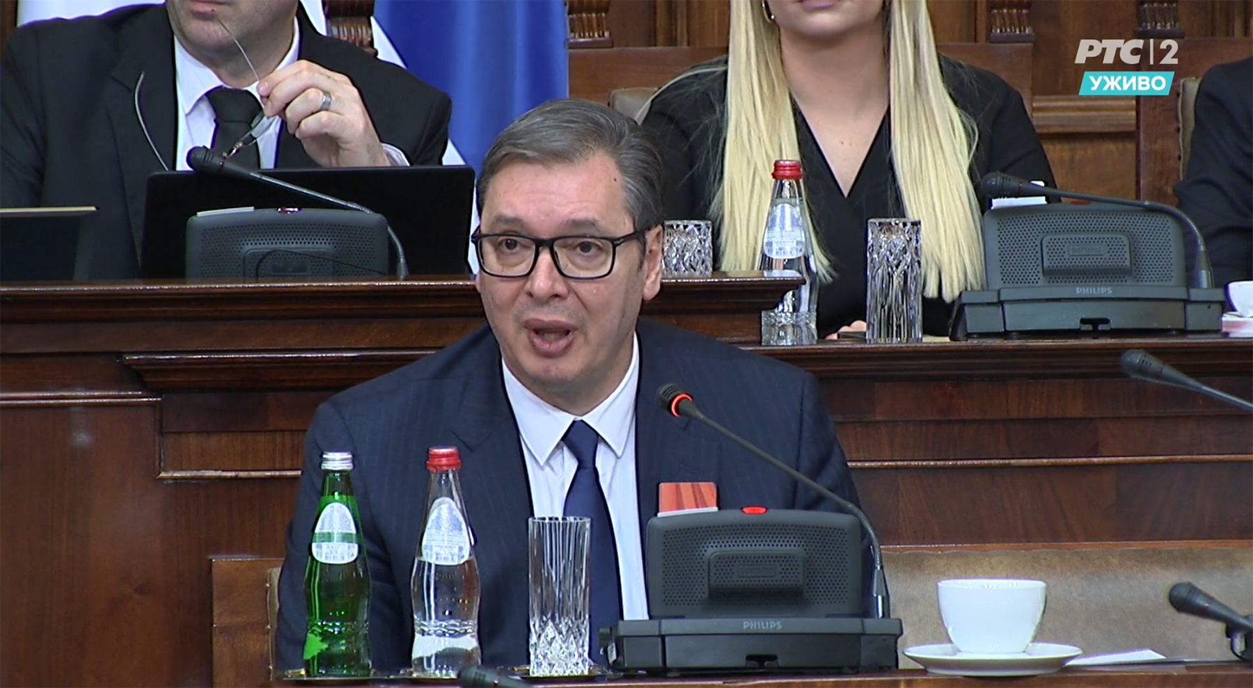 aleksandar vucic sednica skupstina