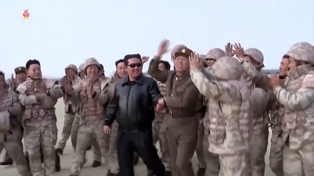 Kim Džong Un - testiranje rakete