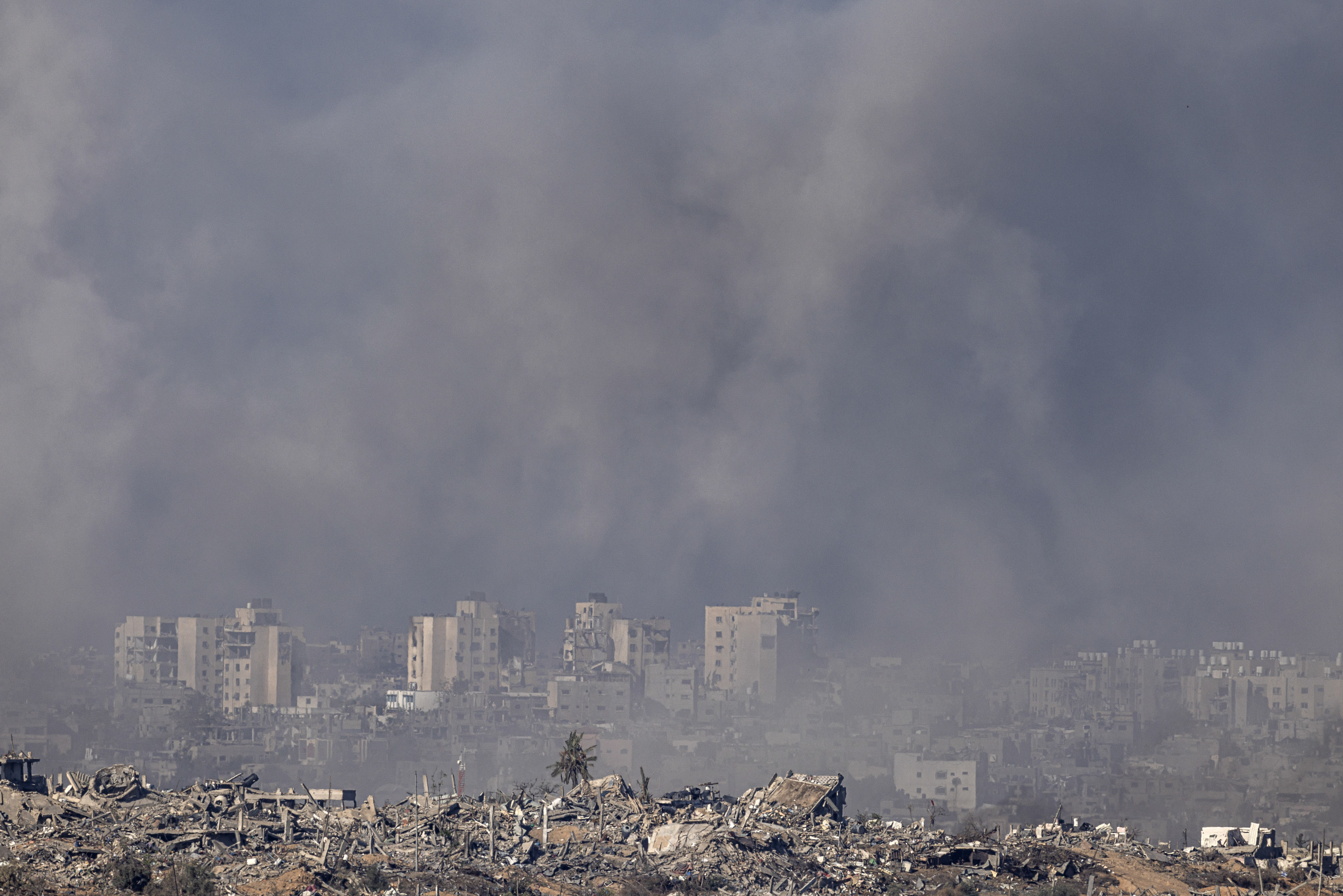 Israeli forces continue military strikes on Gaza