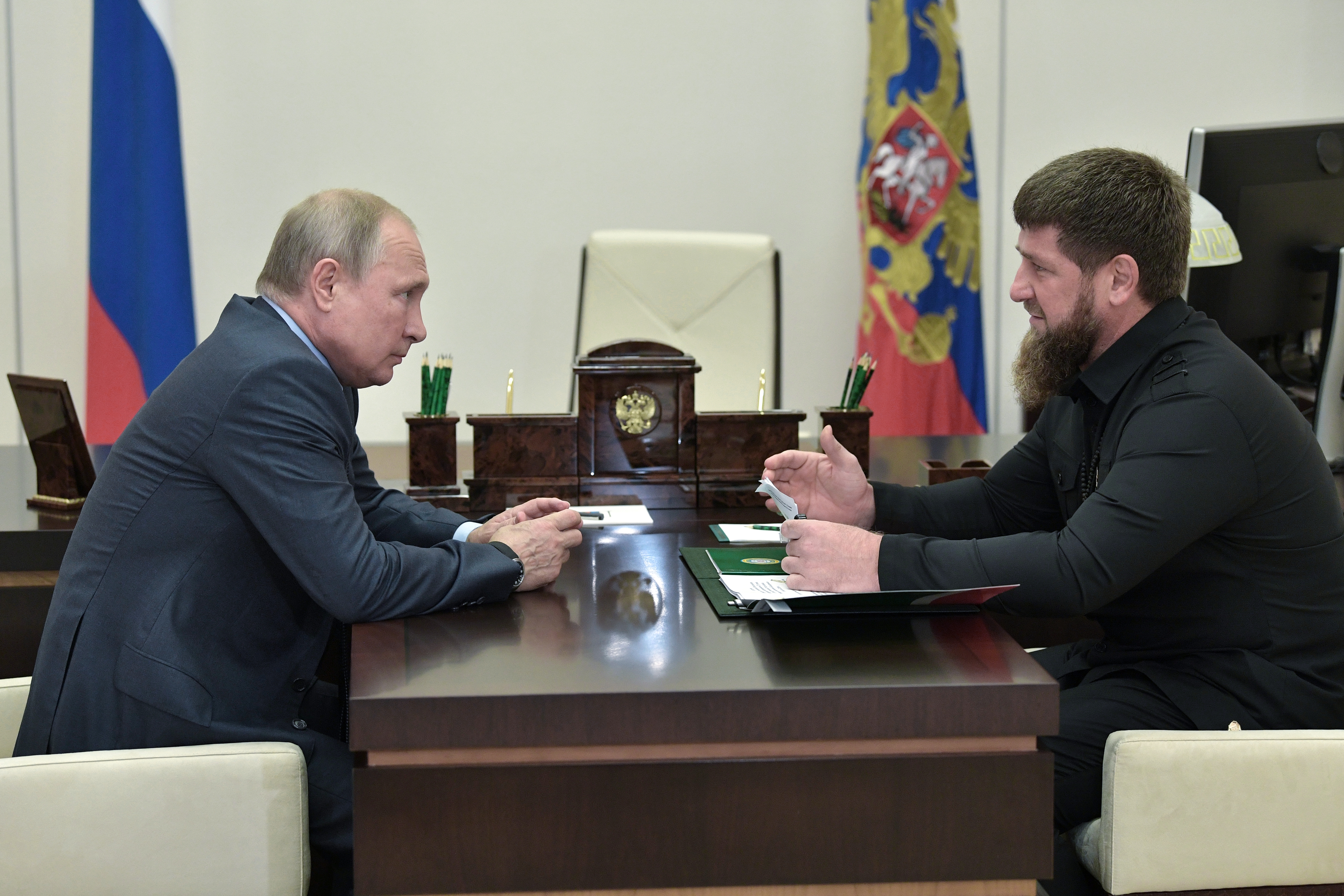 epa07807984 Russian President Vladimir Putin (L) meets with head of the Chechen Republic Ramzan Kadyrov (R) at the Novo-Ogaryovo state residence outside Moscow, Russia, 31 August 2019.  EPA-EFE/ALEKSEY NIKOLSKYI/SPUTNIK/KREMLIN POOL MANDATORY CREDIT