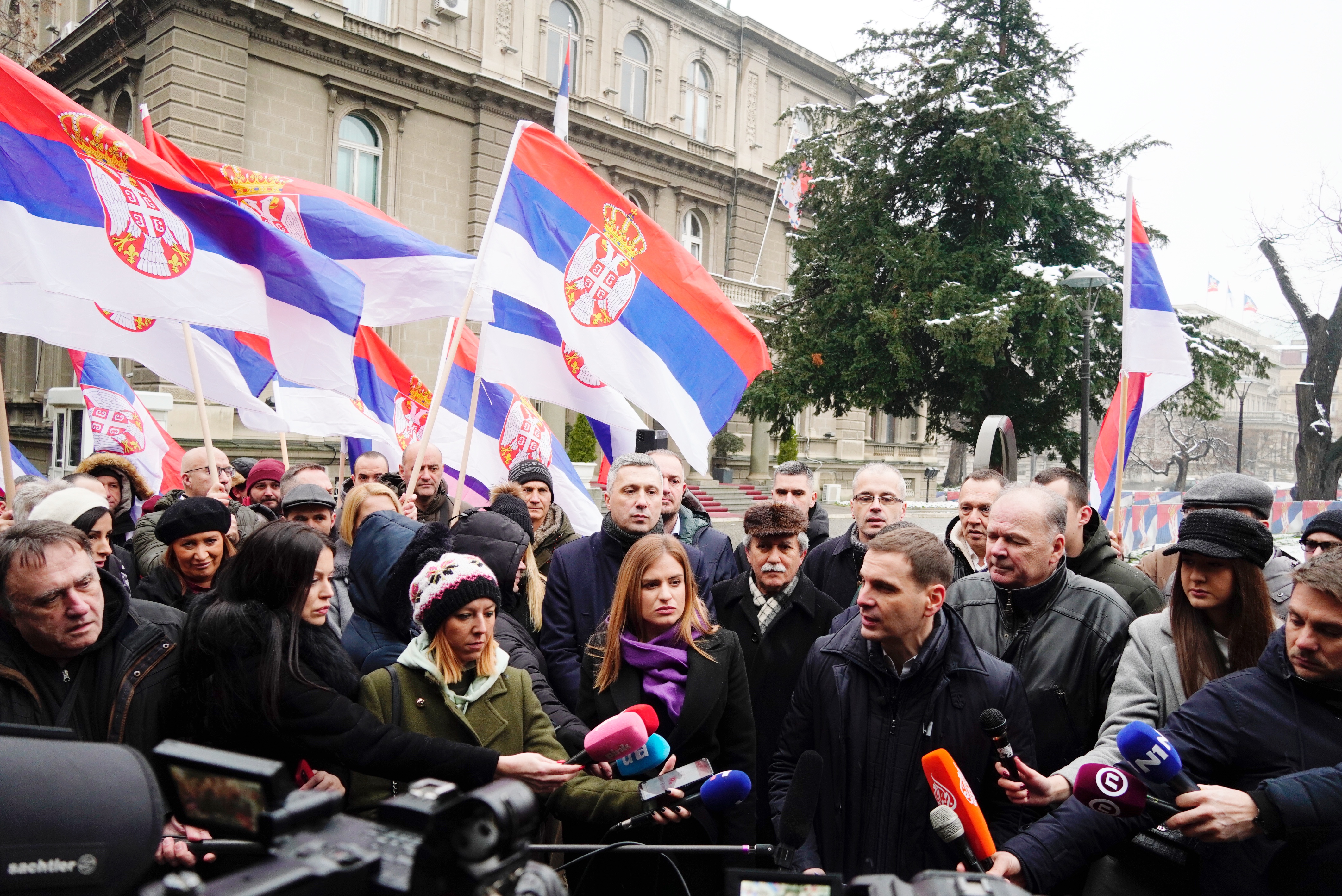 UÈESNICI SKUPA