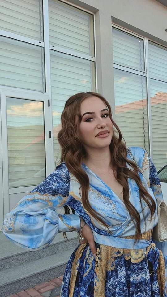 Nevena Perović, Zubin Potok