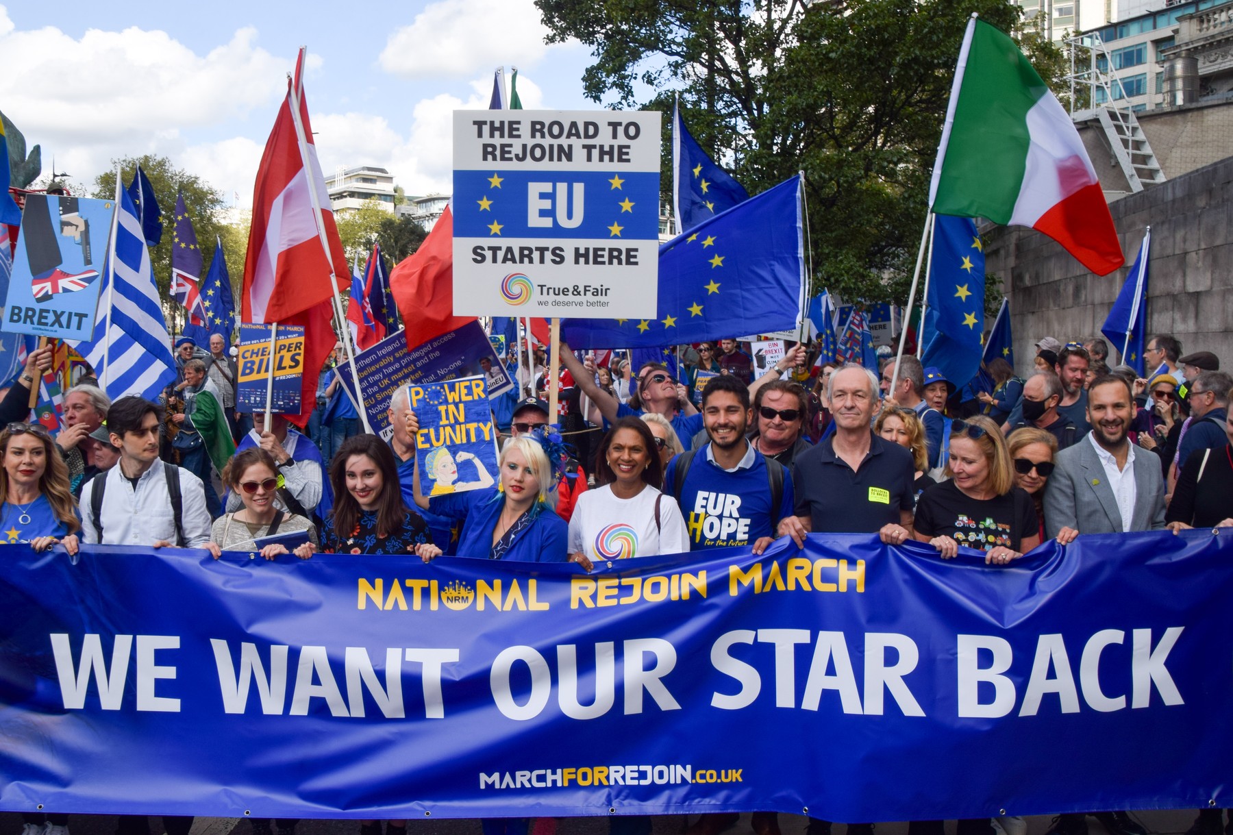 Thousands March To Rejoin EU At The National Rejoin March