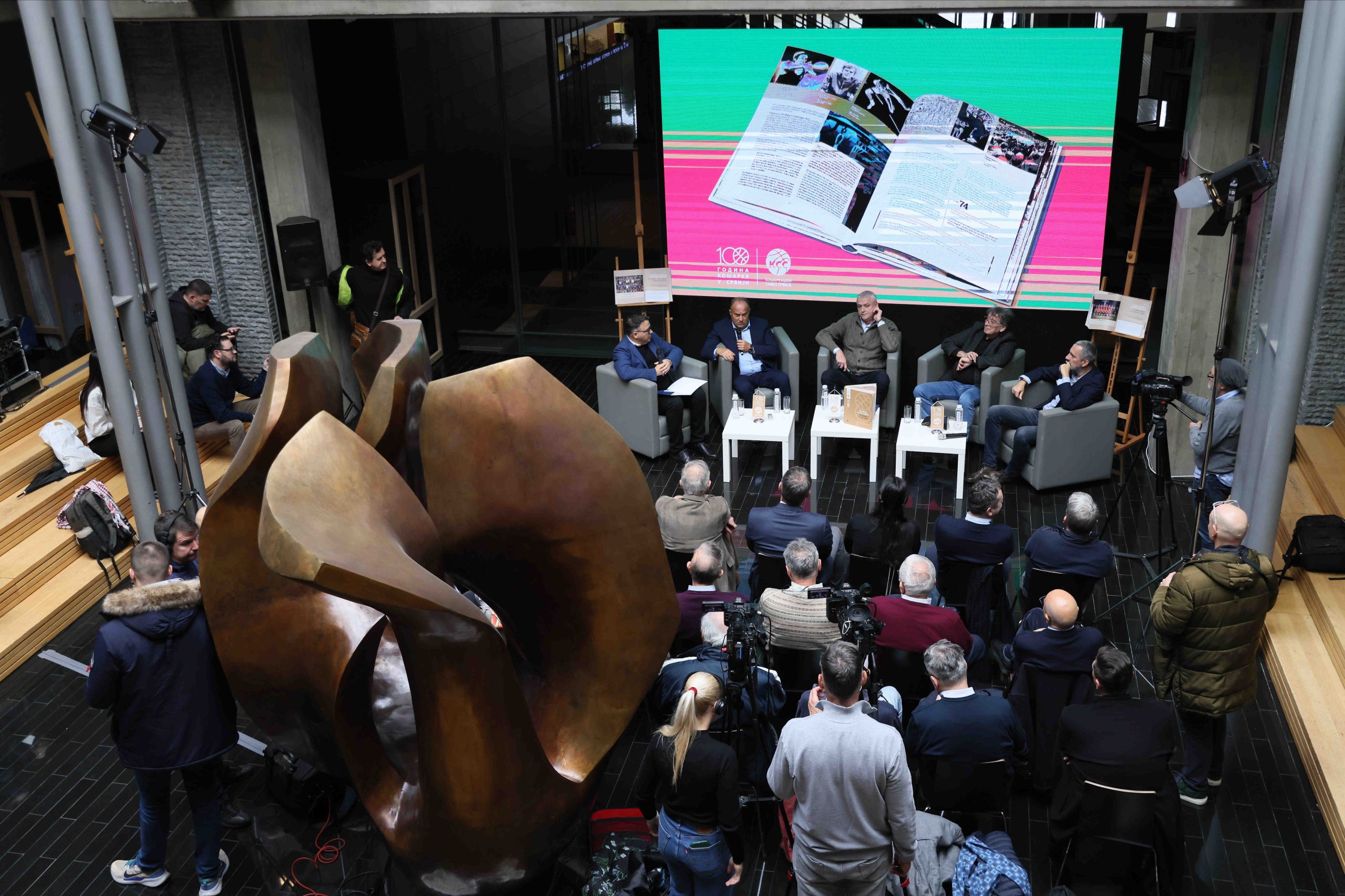 monografija 100 godina