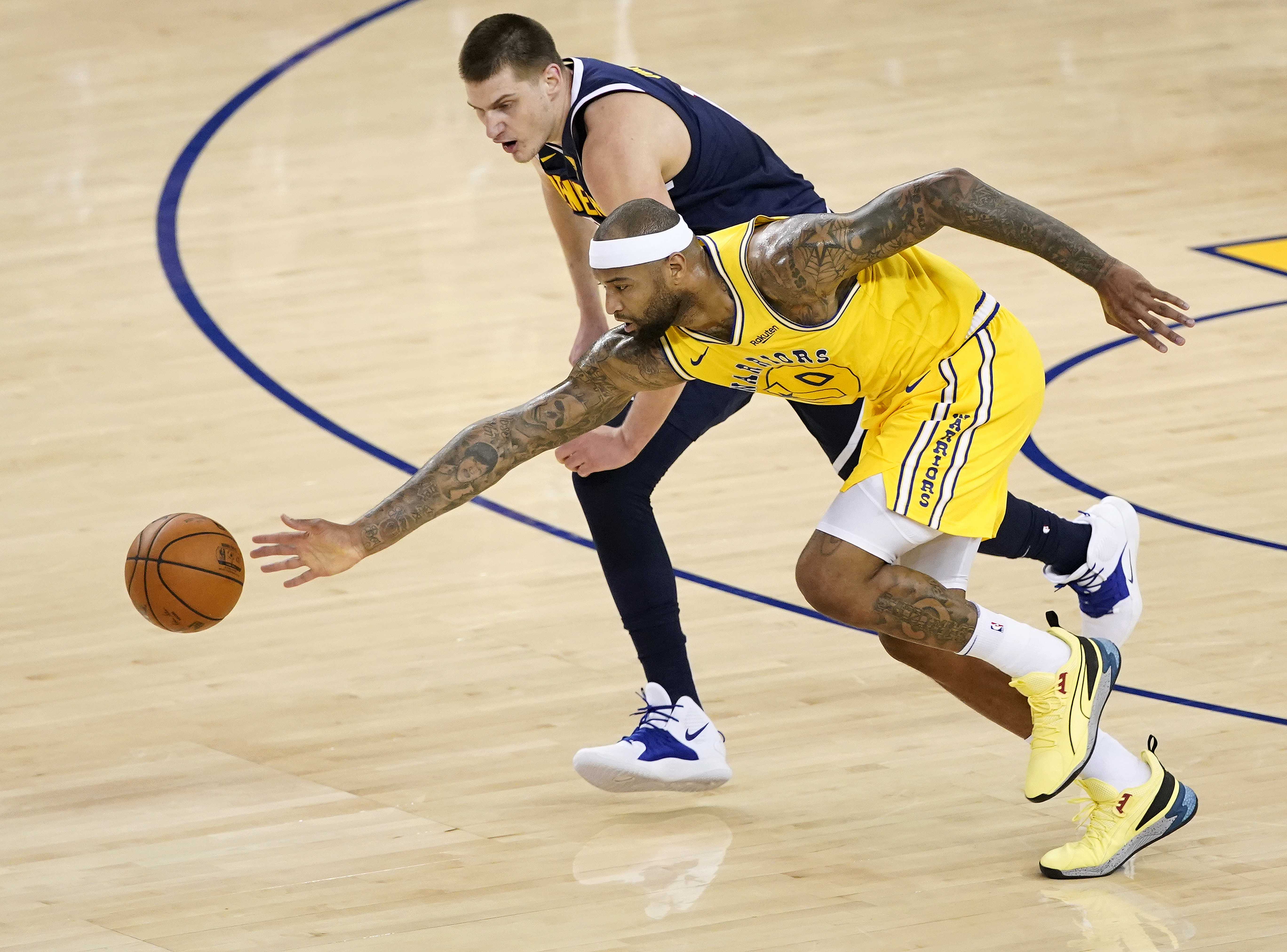 Nikola Jokić i Demarkus Kazins