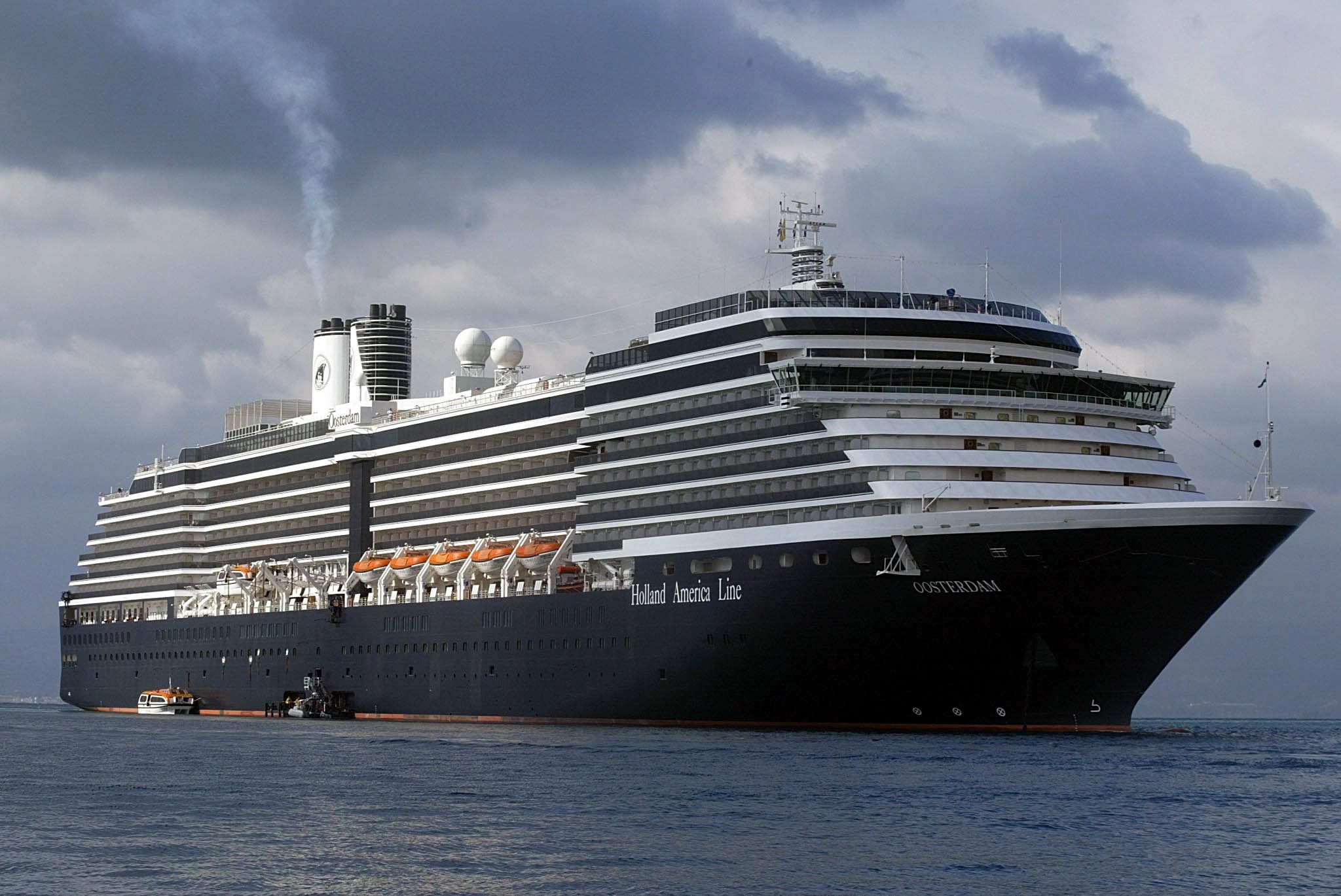 Kruzer, A general view of the MS Oosterdam participating in the Athens 2004 Games hospitality programme