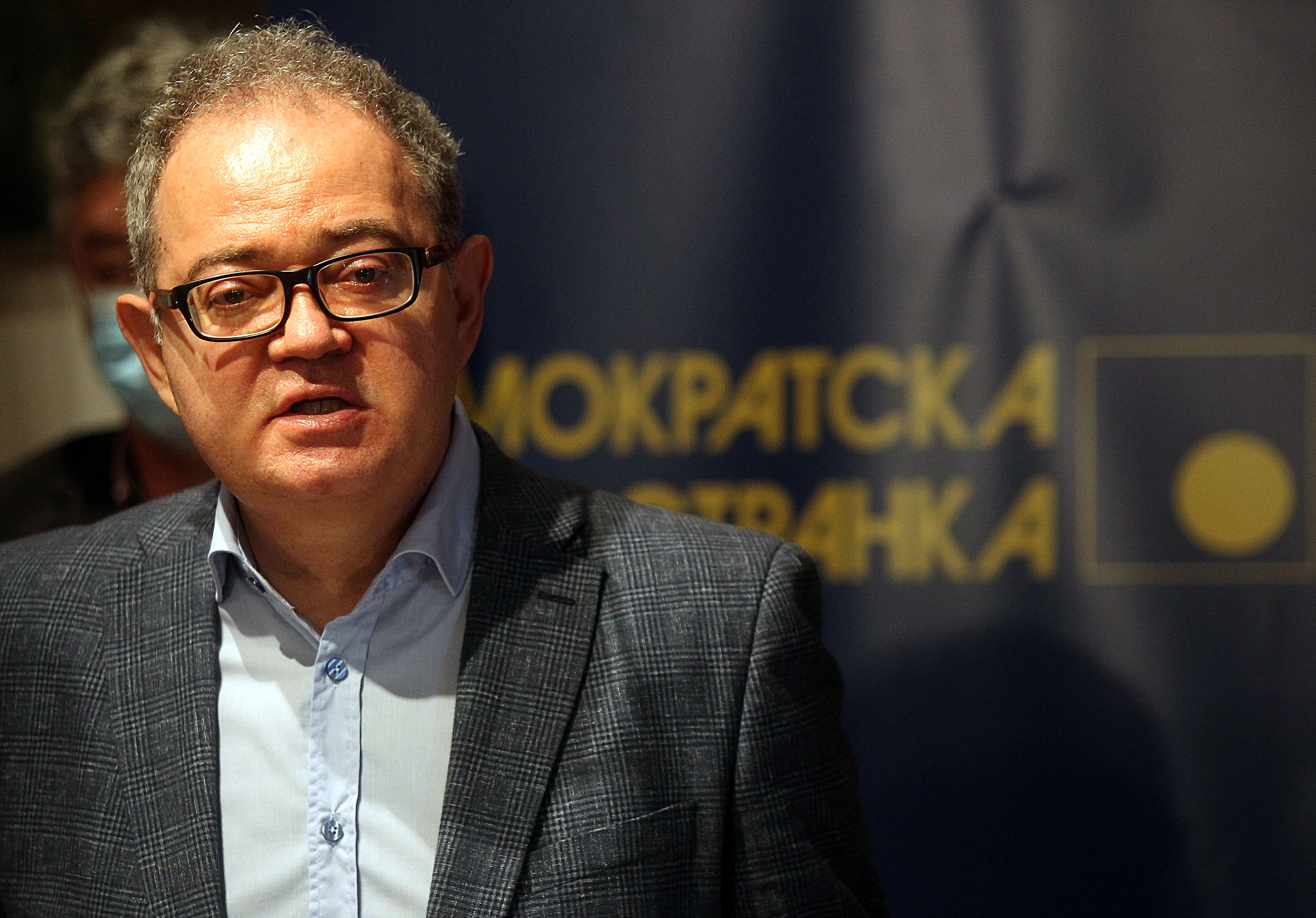 The President of the Democratic Party Zoran Lutovac held a press conference at the premises of the Democratic Party with the topic "Mining and Environmental Protection in Serbia".