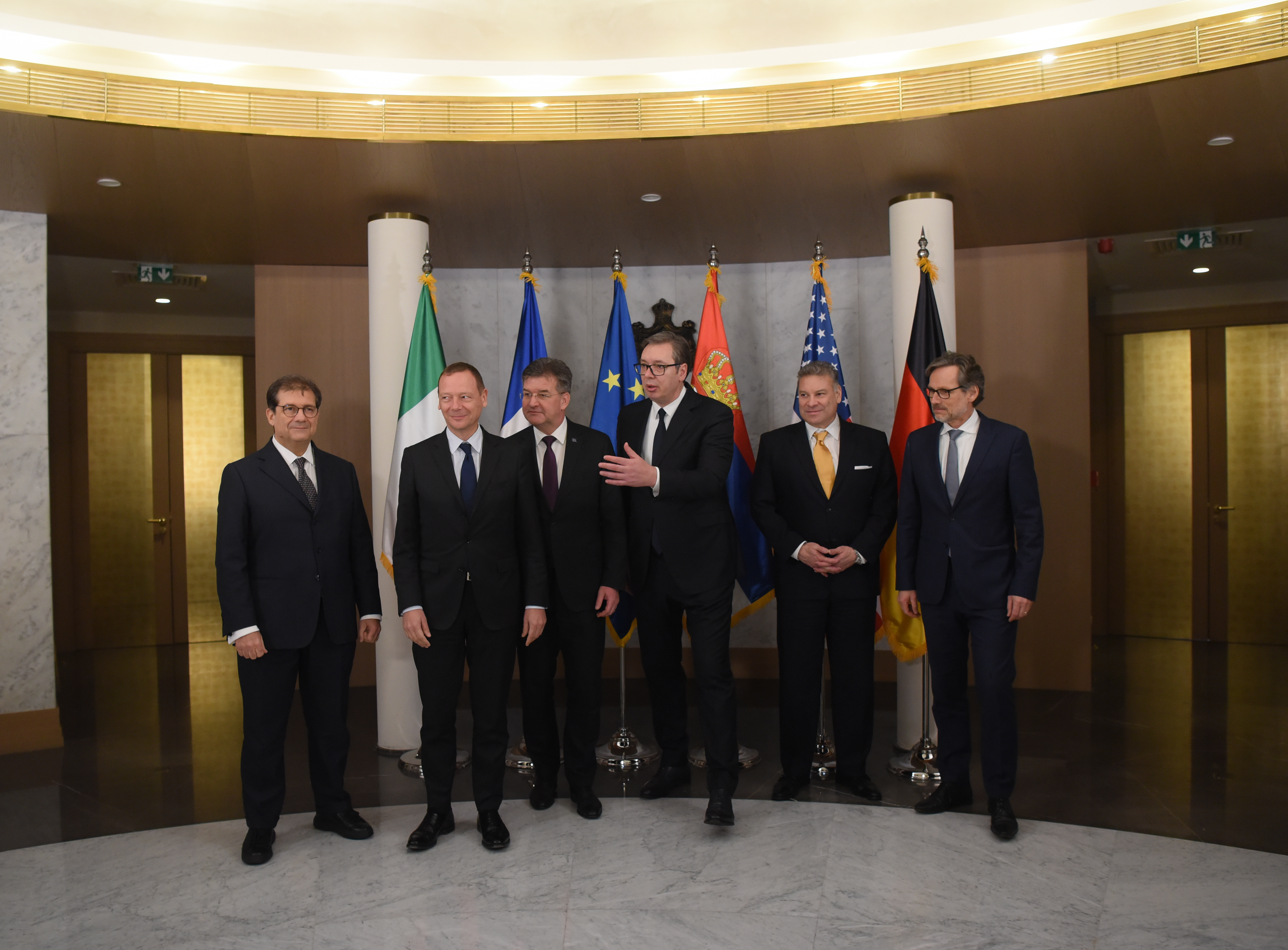 TALO, BON, LAJÈAK, VUÈIÆ, ESKOBAR, PLETNER