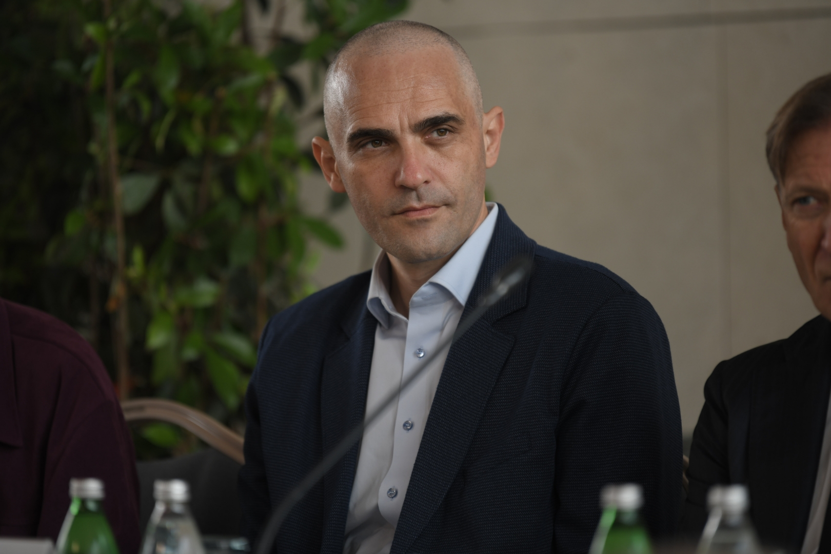Beograd, 30.05.2022. Hotel Hilton, Sky Lounge terasa, KZŠ, Konferencija za novinare, konferencija za medije povodom snimanja novog filma Dragana Bjelogrlića "Lančana reakcija" , po knjizi Slučaj Vinča Goran Milašinovića  Foto: Dragan Mujan/Nova.rs