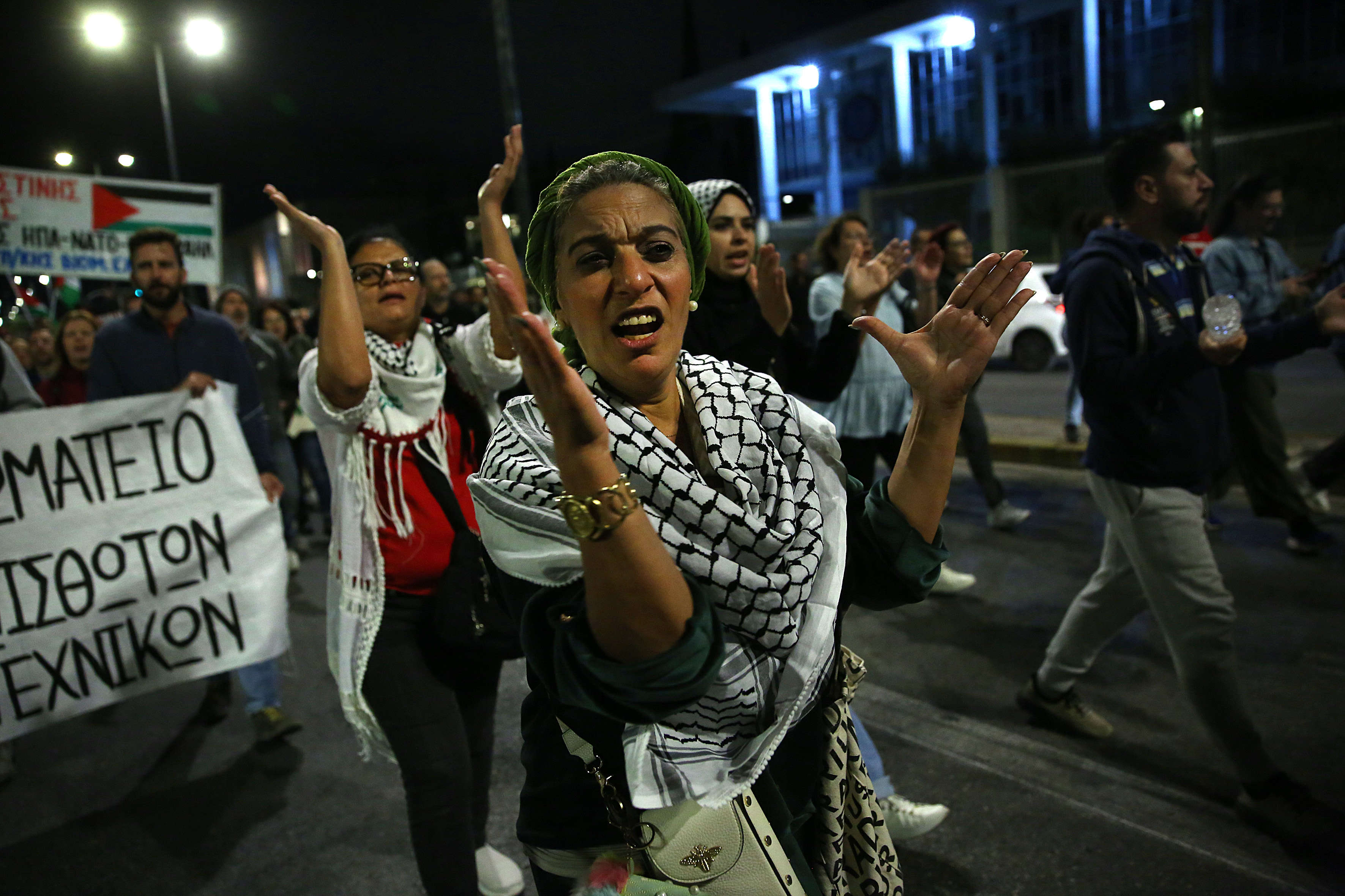 Pro-Palestinian protesters rally in Athens