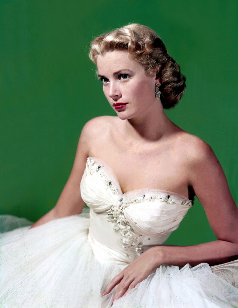 GRACE KELLY, c. mid-1950s,Image: 98205945, License: Rights-managed, Restrictions: For usage credit please use; Courtesy Everett Collection, Model Release: no, Credit line: - / Everett / Profimedia