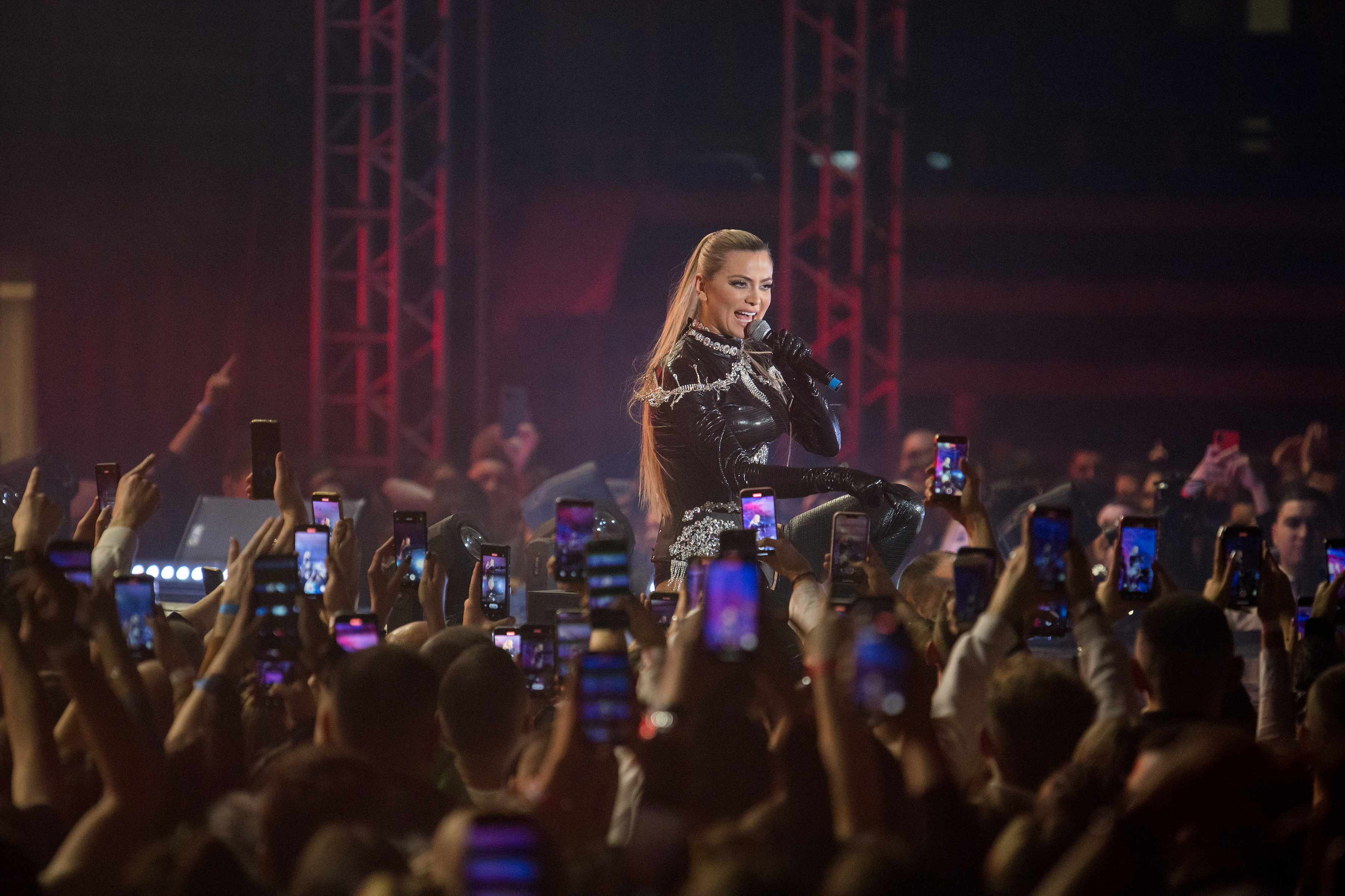 Concert of Milica Pavlovic held in sport hall Cair.Koncert Milice Pavlovic u sportskoj hali Cair.