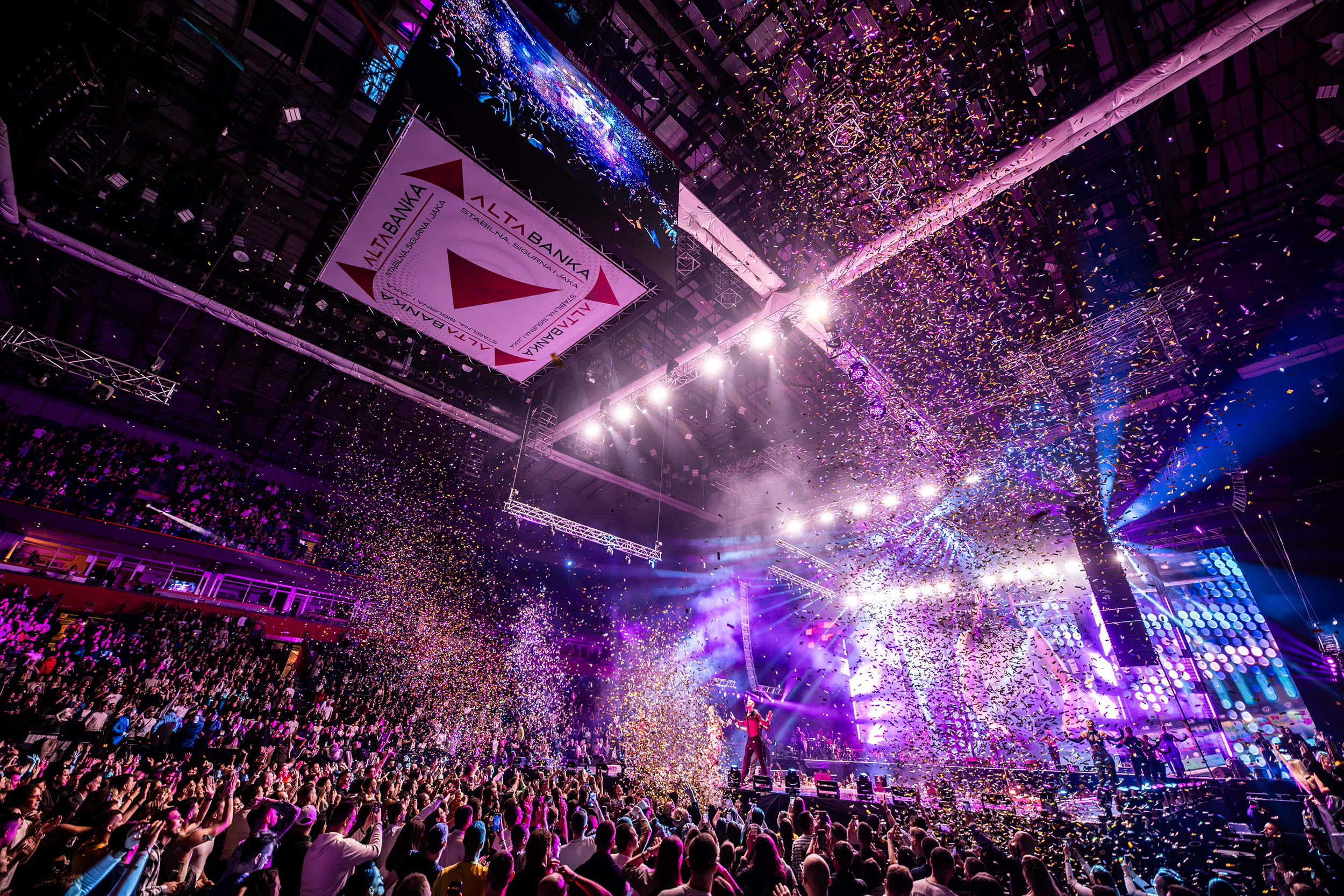 Milica Pavlović, koncert u Štark areni 23.12.2023.