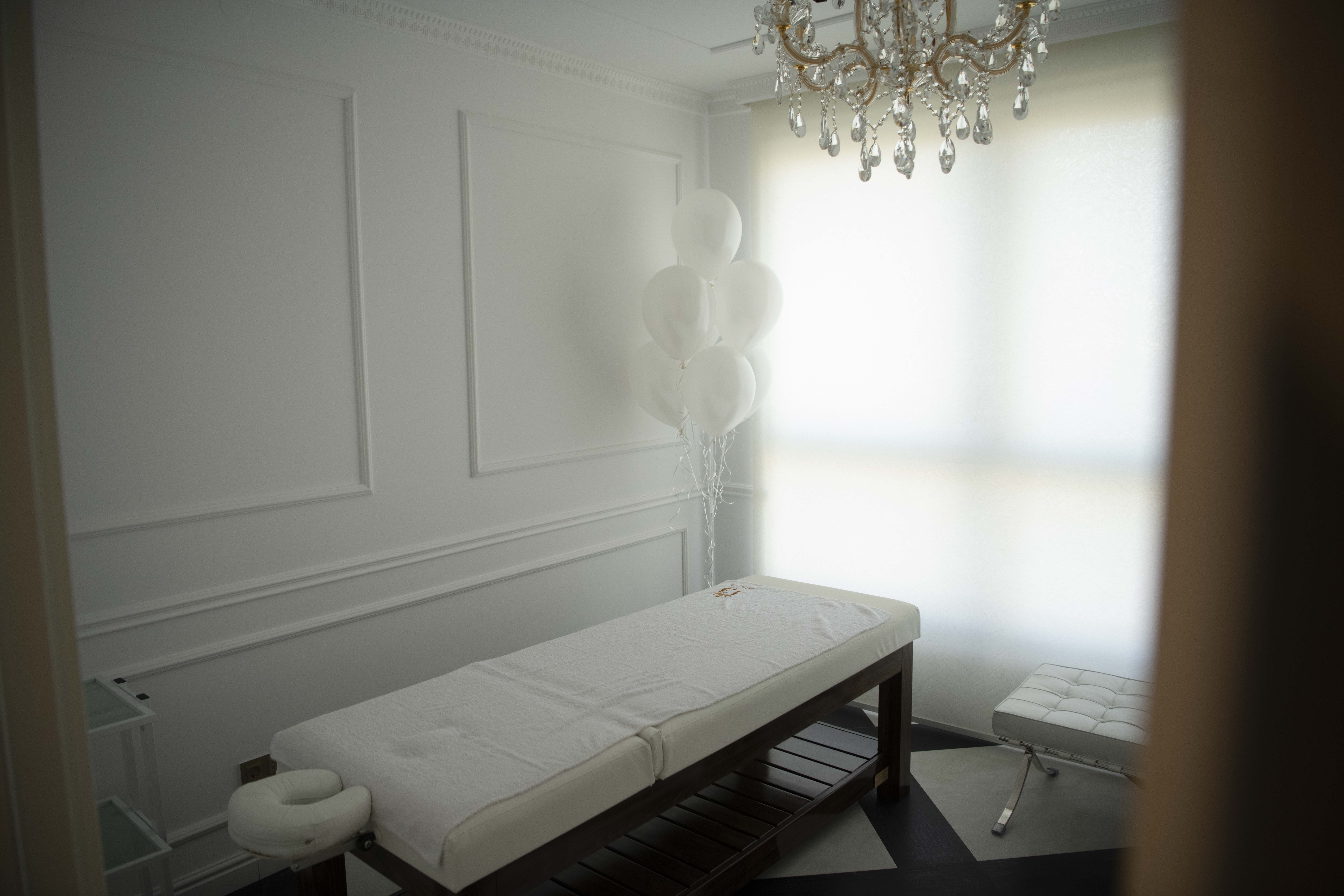 Beograd 27.07.2023. Otvaranje kozmetičkog salona Dijane Janković, Dijane Rokvić, Didi Džej, Didi J, kozmetički salon DJ Beauty Foto: Dragan Mujan/Nova.rs