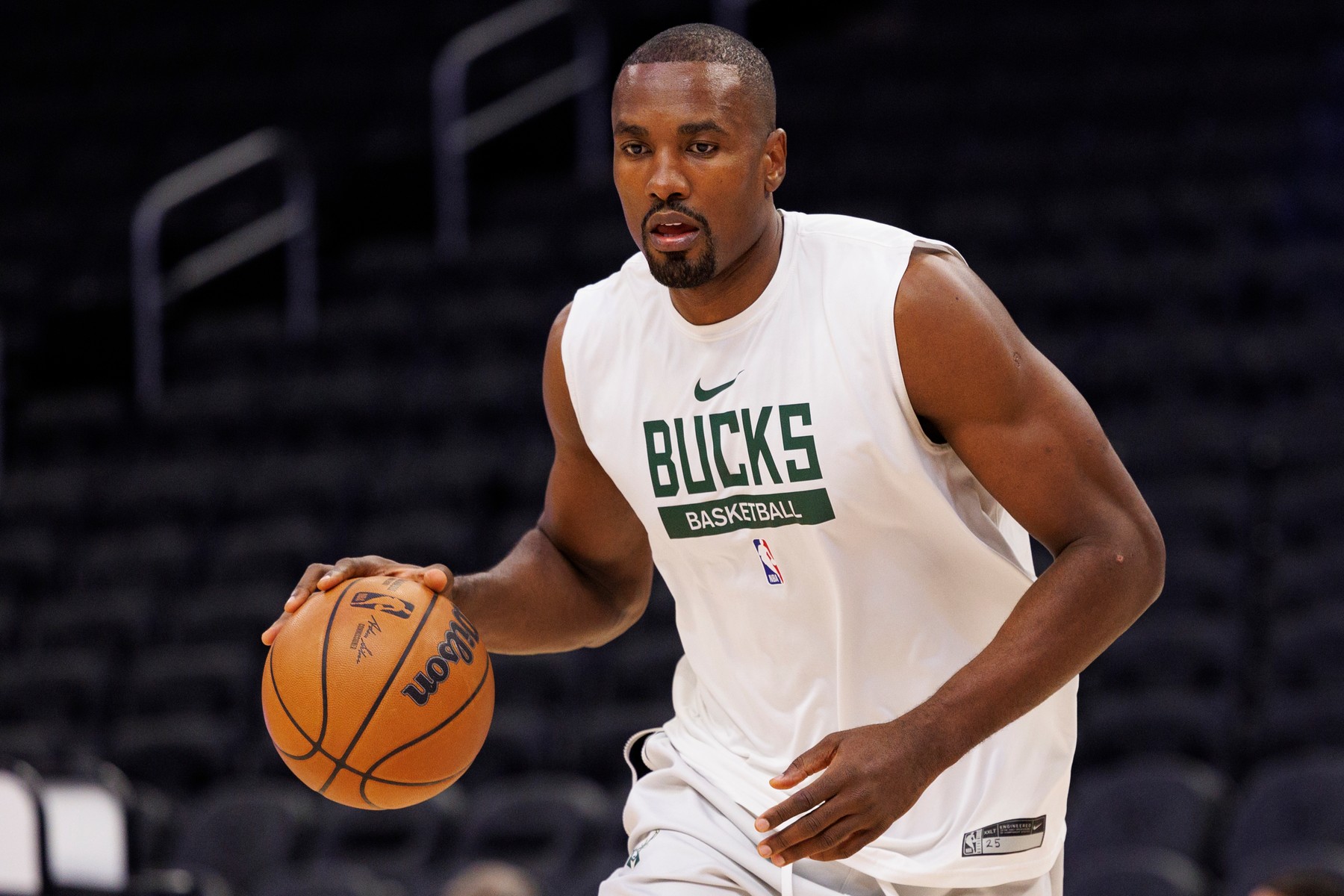 NBA: Cleveland Cavaliers at Milwaukee Bucks