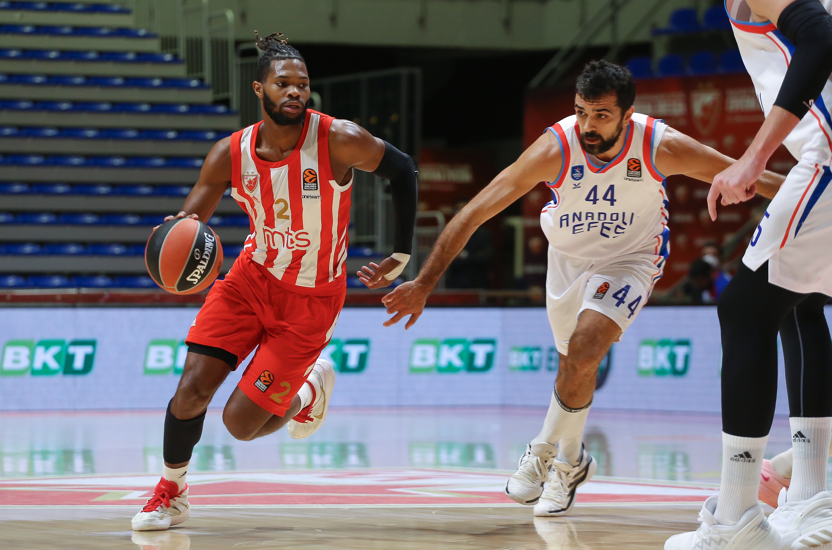 Torrian Walden  Euroleague, Evroliga Crvena Zvezda - Efes in Belgrade, Serbia, 26.11.2020. (credit image &amp; photo: Djordje Kostic / STARSPORT)