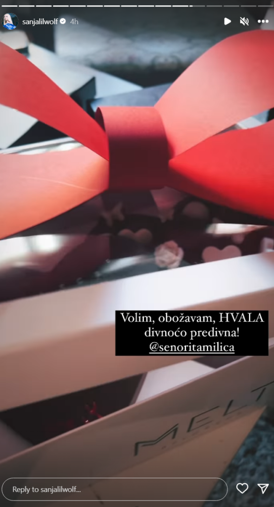 1698947123-Sanja-554x1024.png