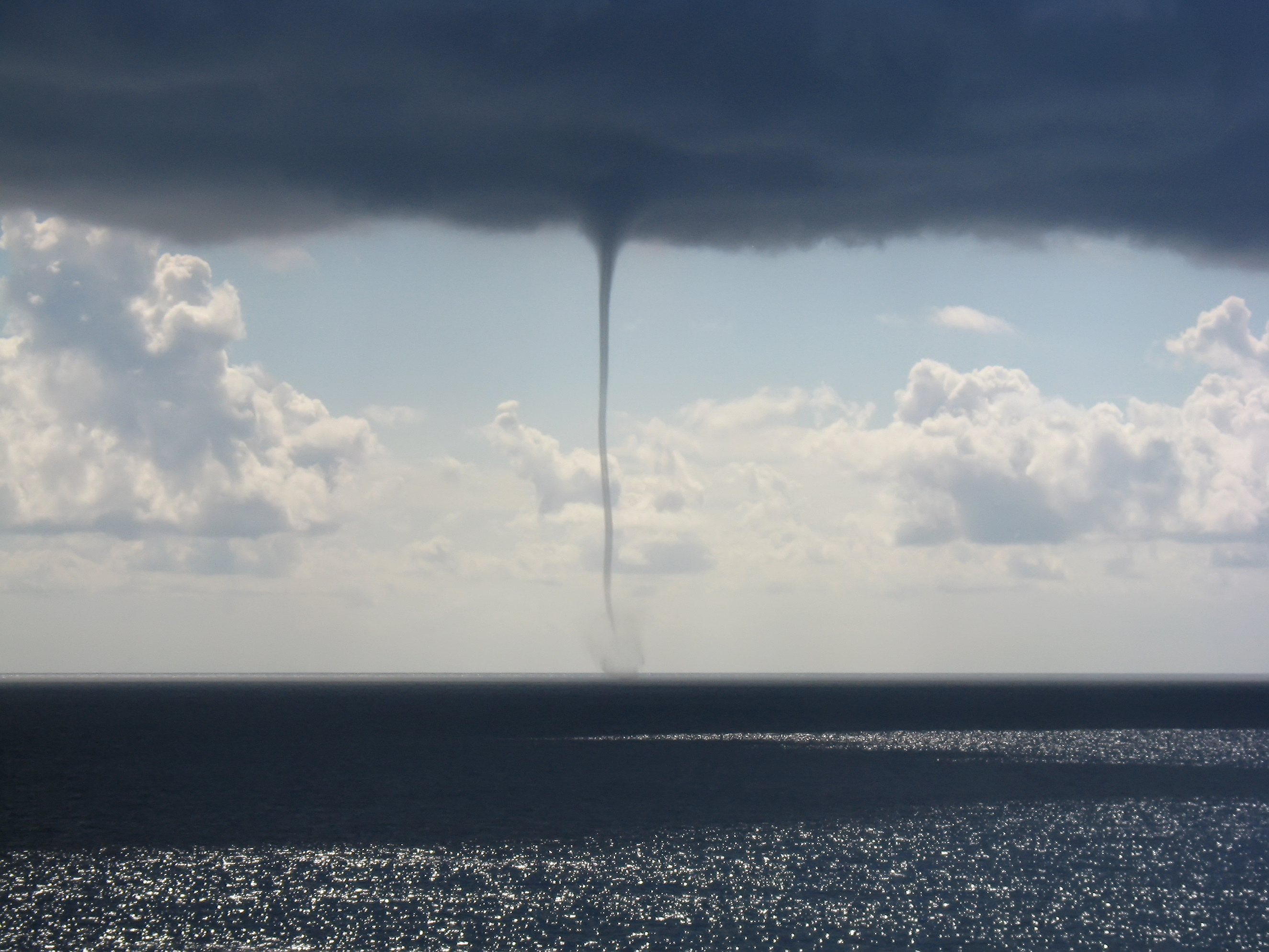 Pijavica na moru, tornado Dubrovnik