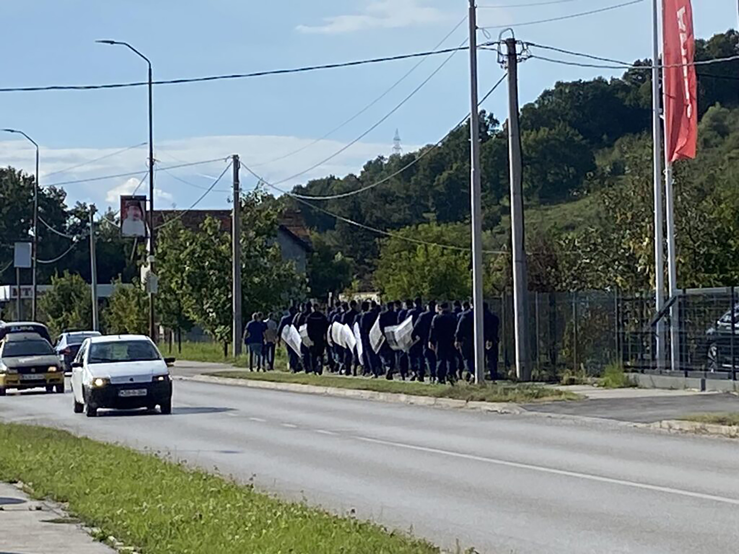 Snajperisti i jake policijske snage na ulicama Istočnog Sarajeva