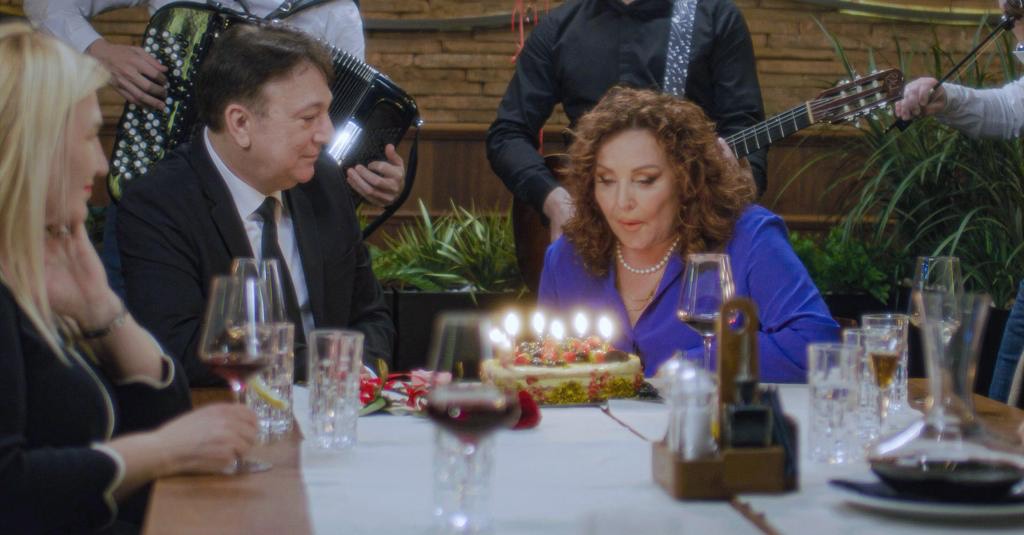 8ba73a30-c9a9-49fa-9e18-6a7dfc974c6c