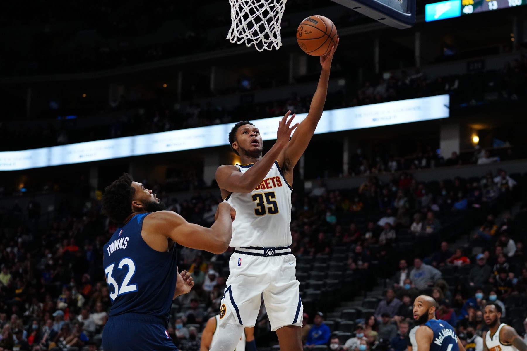 NBA: Preseason-Minnesota Timberwolves at Denver Nuggets