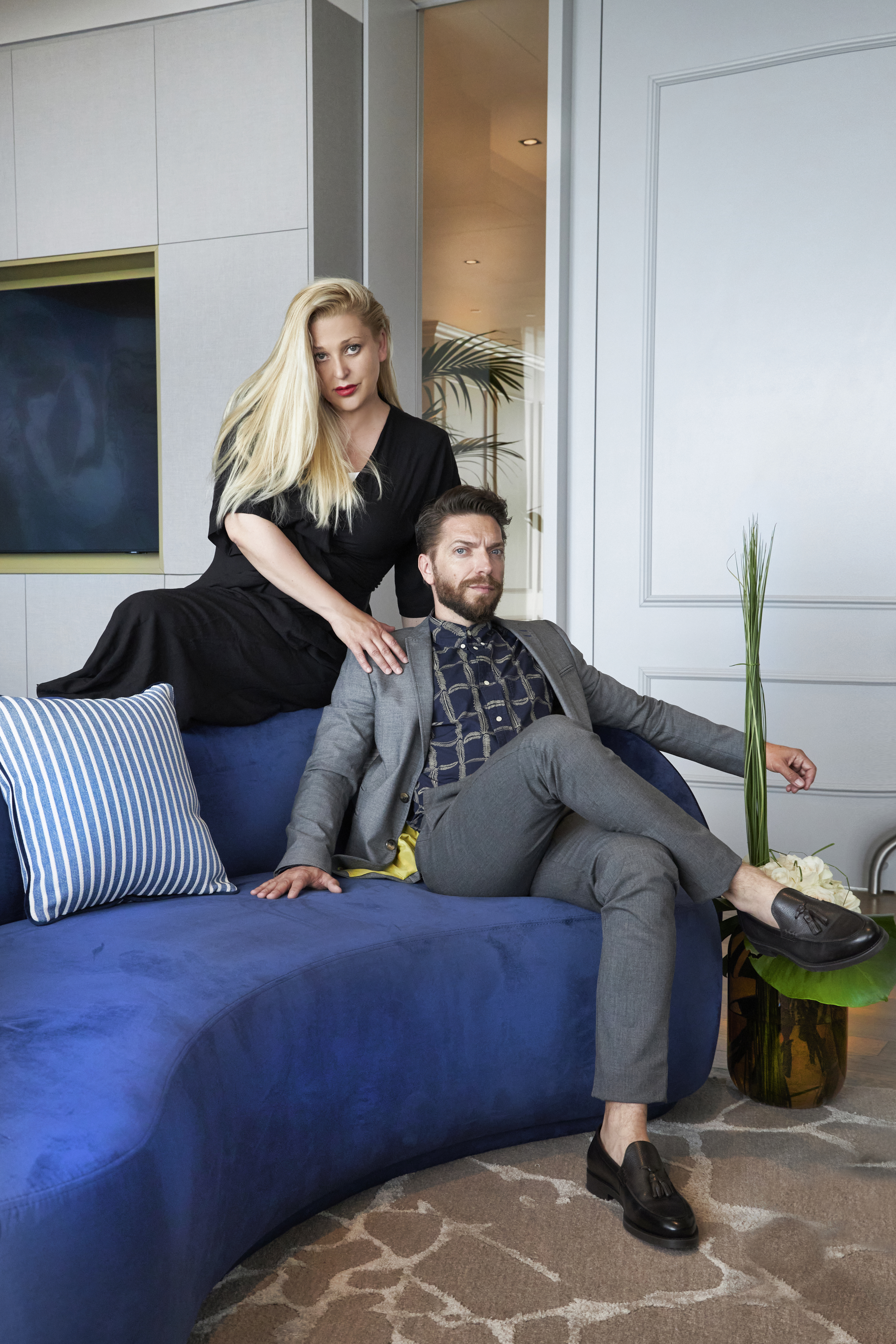 Glumica Nataša Aksentijević i  Peđa Damnjanović, predstava "Kako sam se nadala, dobro se nisam udala" u režiji Miše Obradovića.