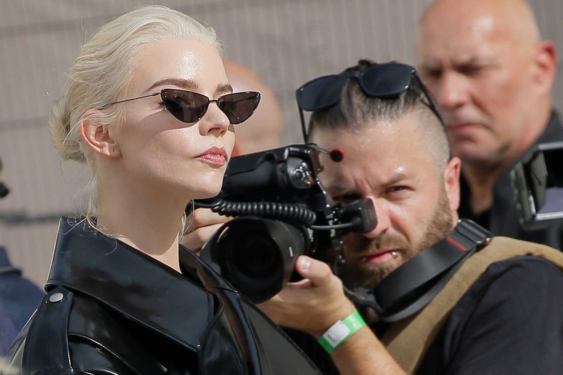 Christian Dior : Outside Arrivals - Paris Fashion Week - Womenswear Spring/Summer 2024.