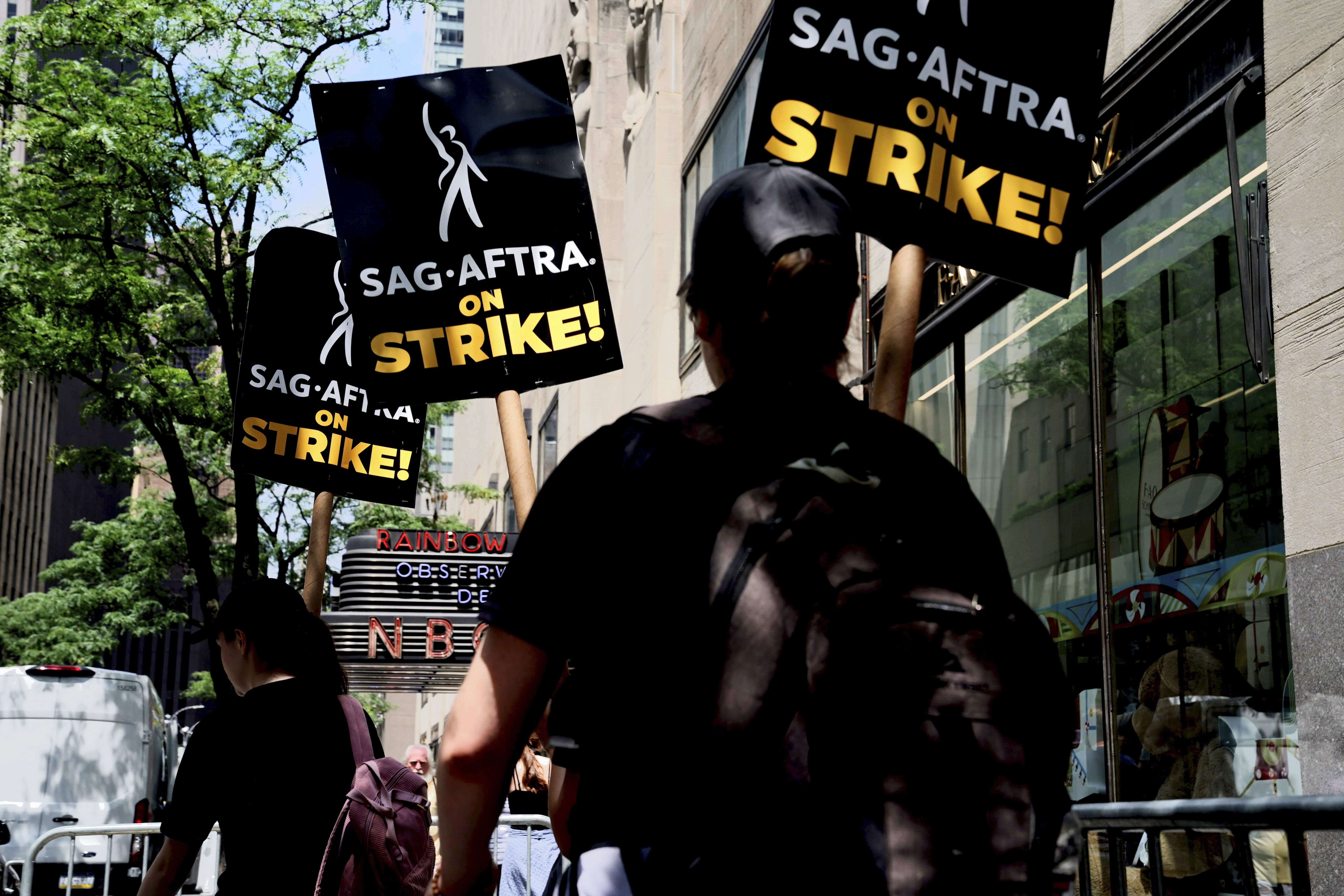 Hollywood Strikes