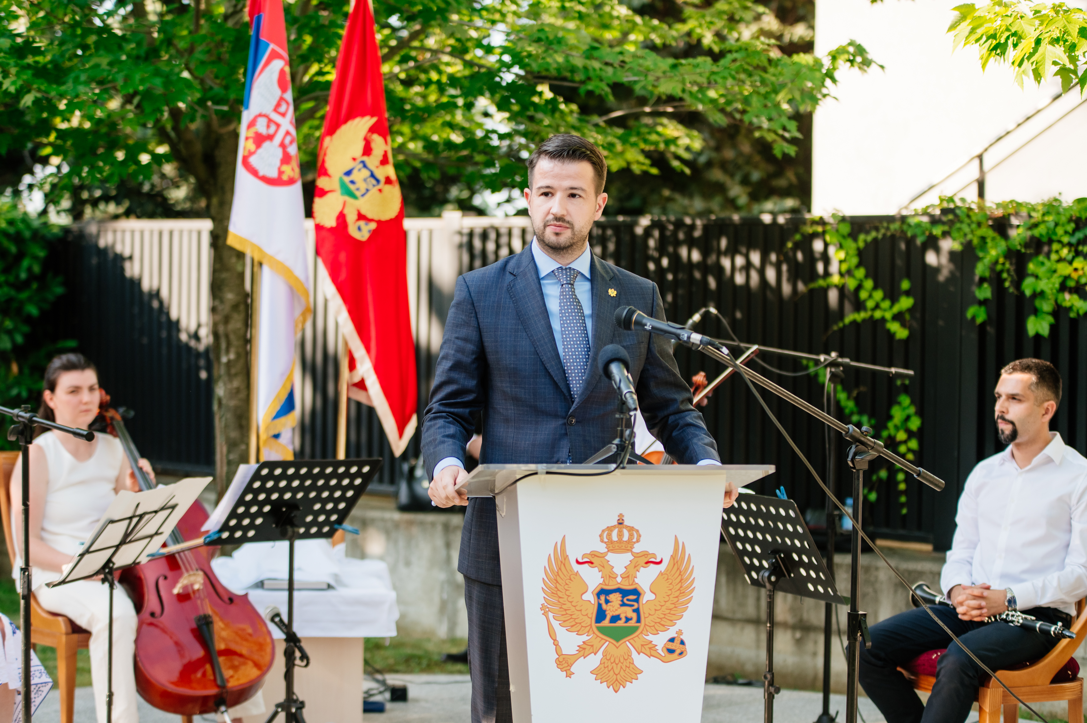Beograd, 9. jula 2023 - Predsednik Crne Gore Jakov Milatovic prisustvovao je svecanom prijemu u Crnogorskoj kuci u Beogradu, u okviru prve zvanicne posete Srbiji. FOTO TANJUG/ KABINET PREDSEDNIKA CRNE GORE/bs
